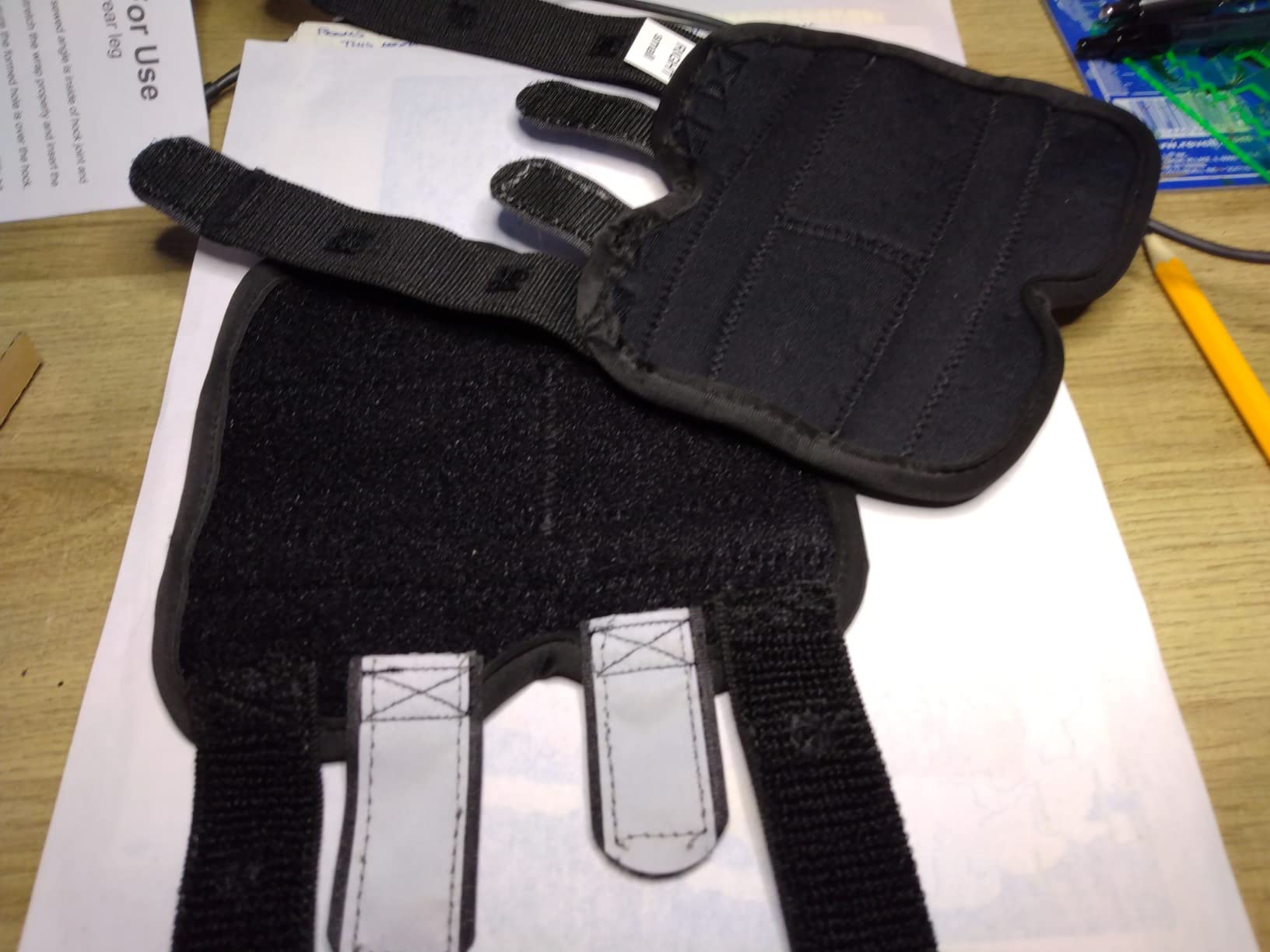 Dog Leg Braces for Back Legs,ACL Brace for Large Dogs Rear Legs, Joint Compression Warps Support for Hind Leg with Injury Sprain, Wound Care and Loss of Stability from Arthritis (1 Pair) customer photo 2