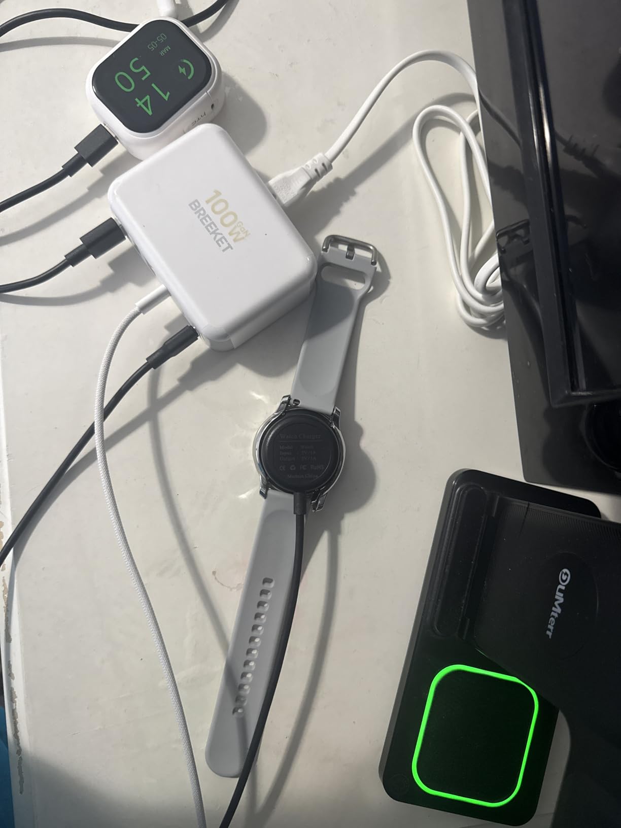 USB C Charger Block, GaN Fast USB Charging Station Hub with 100W Max 6-Port customer photo 2