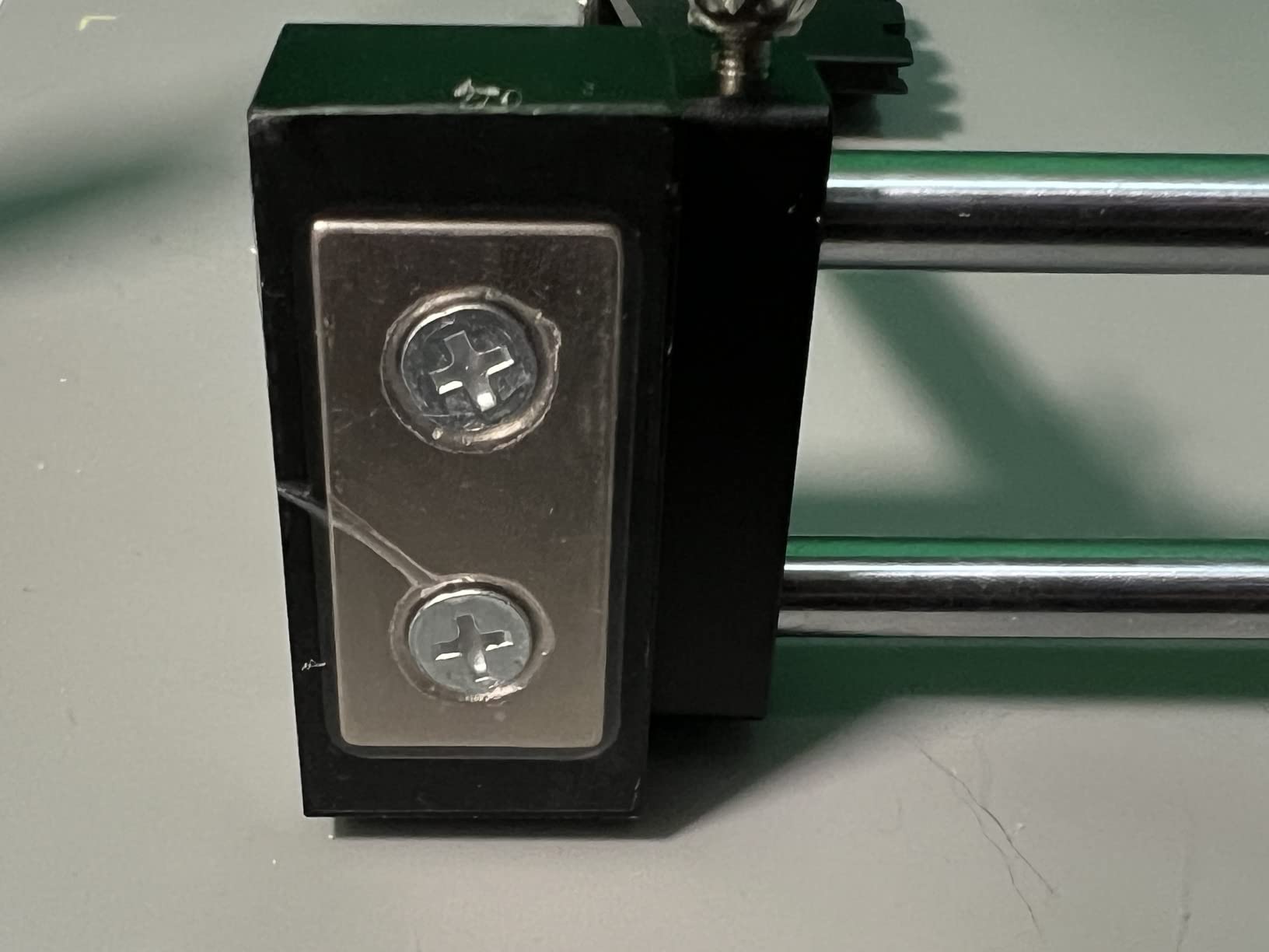 SainSmart Magnetic Adjustable Circuit Board Holder, Soldering Helping Hand customer photo 2
