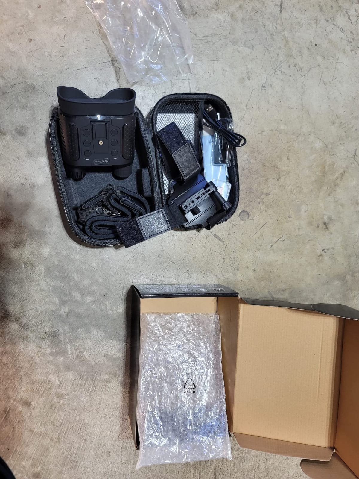 ArzzuNiu Head-Mounted Night Vision Goggles - Rechargeable Hands Free Night Vision Binoculars Goggles,1312FT Digital Infrared Viewing for Adults,Include 32GB SD Card,8X Digital Zoom customer photo 2