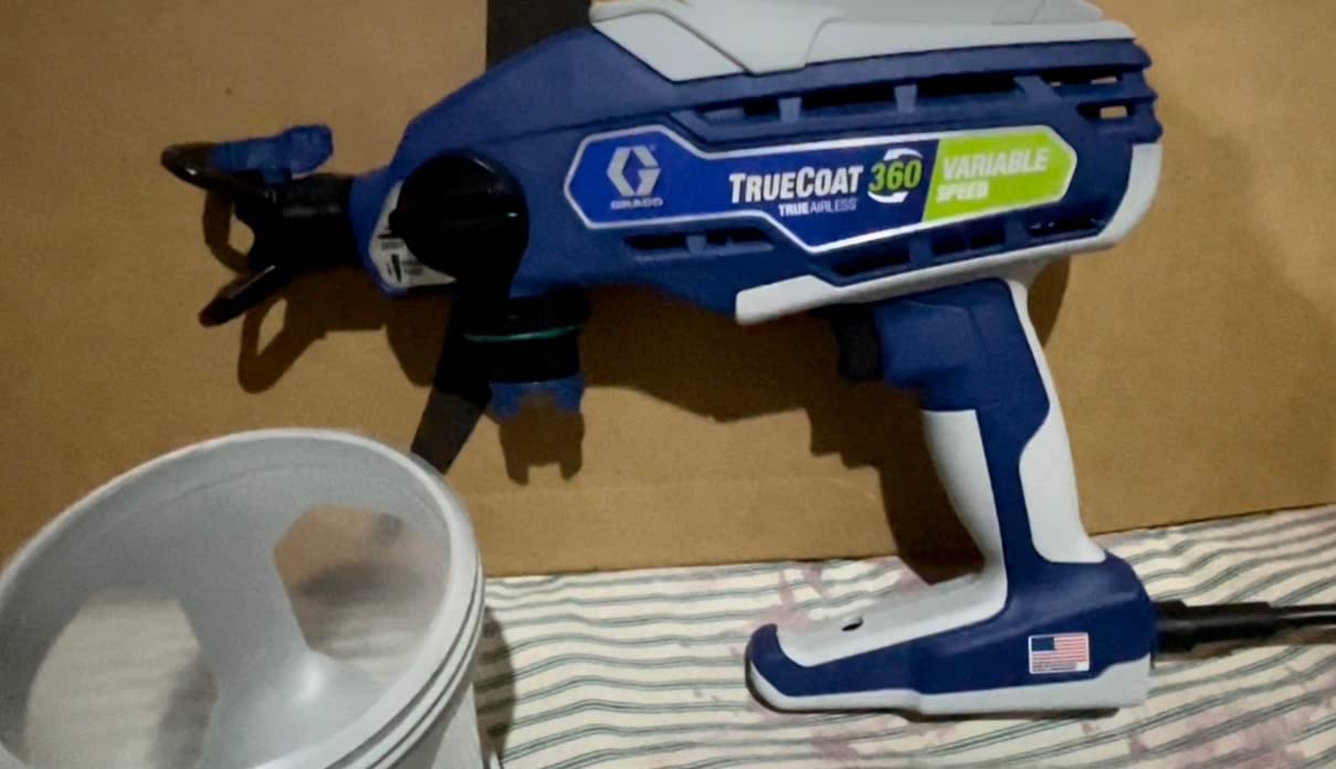 Graco 26D283 TrueCoat 360 Variable Speed Paint Sprayer customer photo 1
