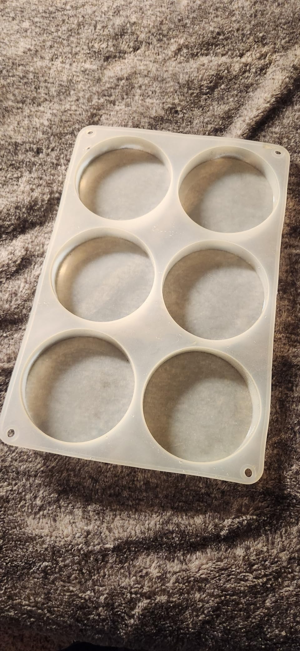 RESINWORLD 6-Cavity Deep Round Coaster Molds, 4 Inches Coaster Silicone Molds for Epoxy Resin, Coaster Resin Molds for Flower Bouquet Preservation customer photo 2