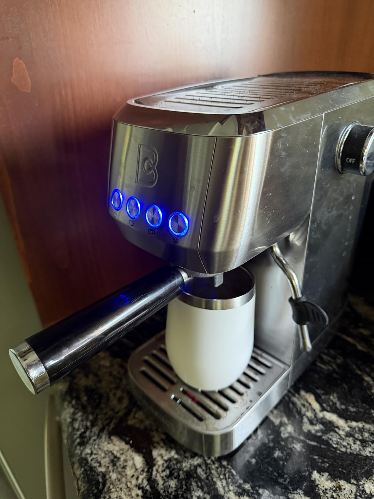 CASABREWS 3700 Essential Stainless Steel Espresso Machine with Steam Wand customer photo 1