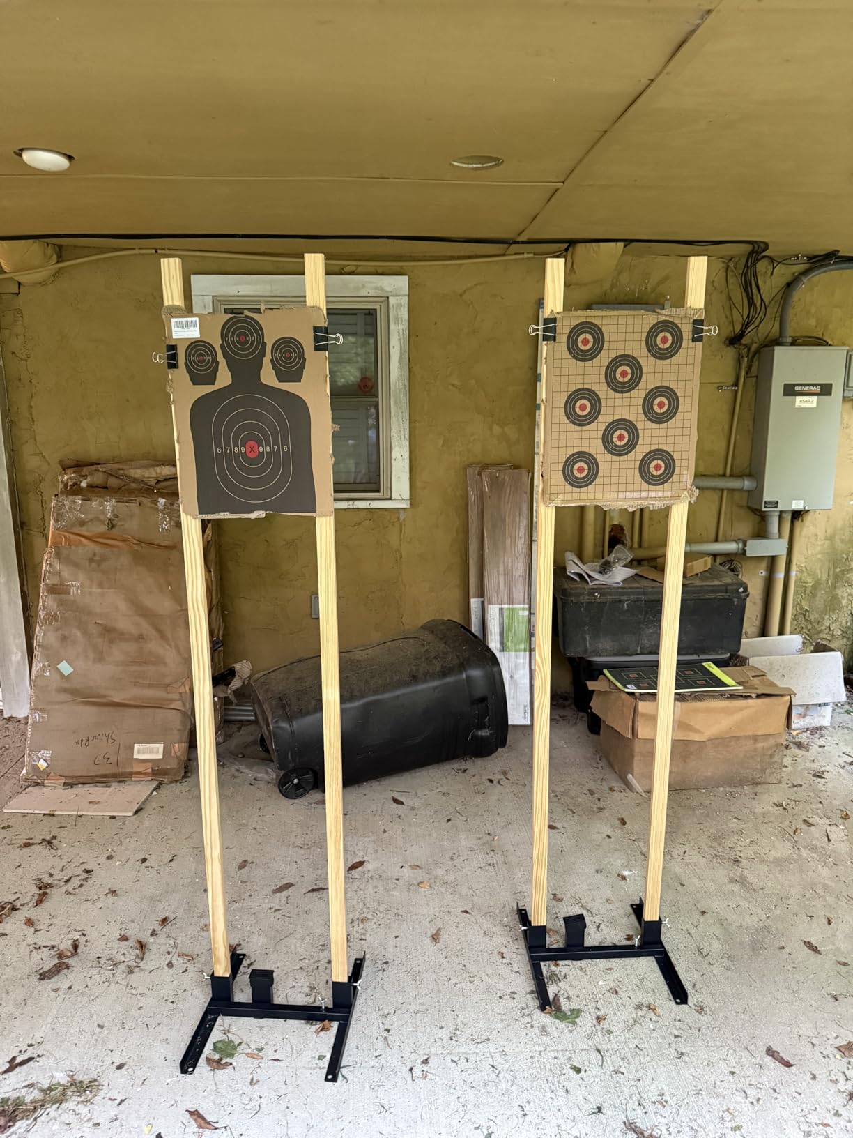 KNINE OUTDOORS Shooting Target Stand for Outdoors, Adjustable Base, 2 Pack customer photo 1