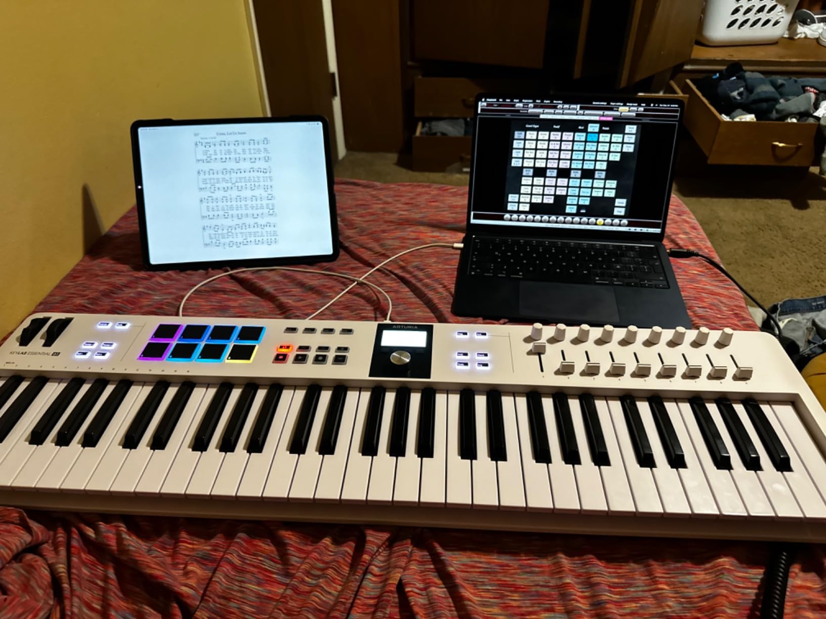 Arturia KeyLab Essential mk3 — 61 Key USB MIDI Keyboard Controller with Analog Lab V Software Included customer photo 1