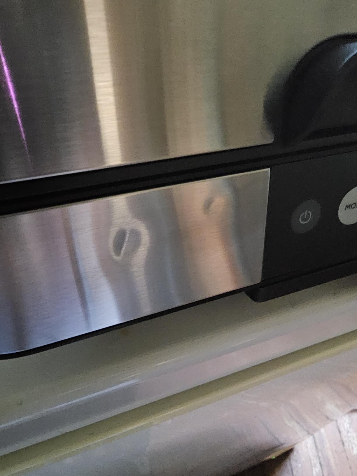Ninja® Sizzle™ Indoor Grill & Griddle, 14'', 500°F, Grey/Silver, GR101 customer photo 2