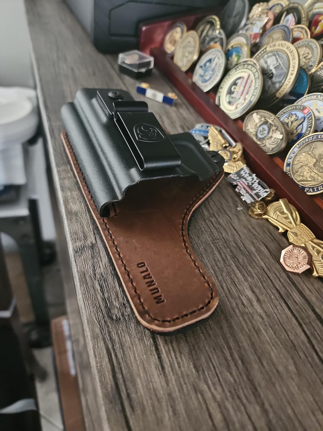 MUNALO IWB Holster for Glock 19/19X/23/32/44/45, Kydex Leather Hybrid customer photo 1