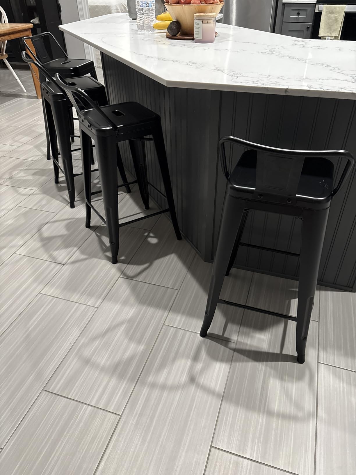 Yaheetech 30 Inch Metal Bar Stools Set of 4 Bar Chairs with Low Back, Black customer photo 1