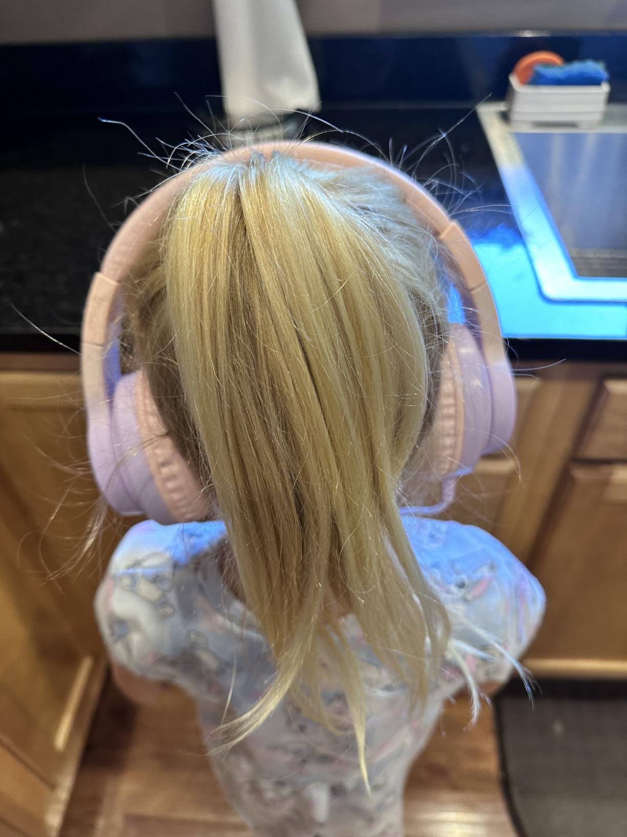 Candy Bila Wired Kids Headphones for School, Over-Ear for Boys Girls customer photo 2