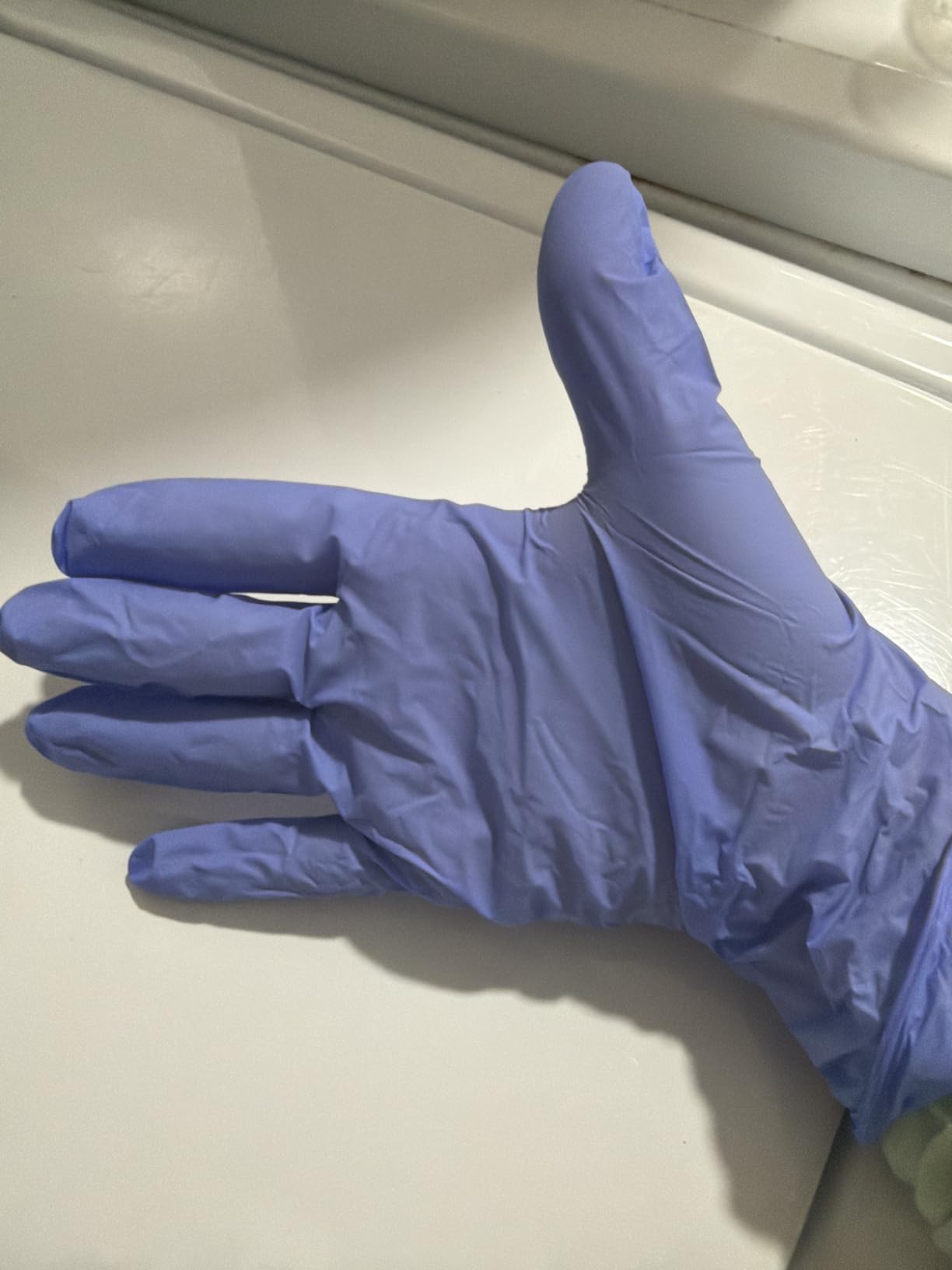 Supmedic Medical Soft Max Nitrile Exam Gloves Powder-Free Disposable 100 Ct customer photo 1