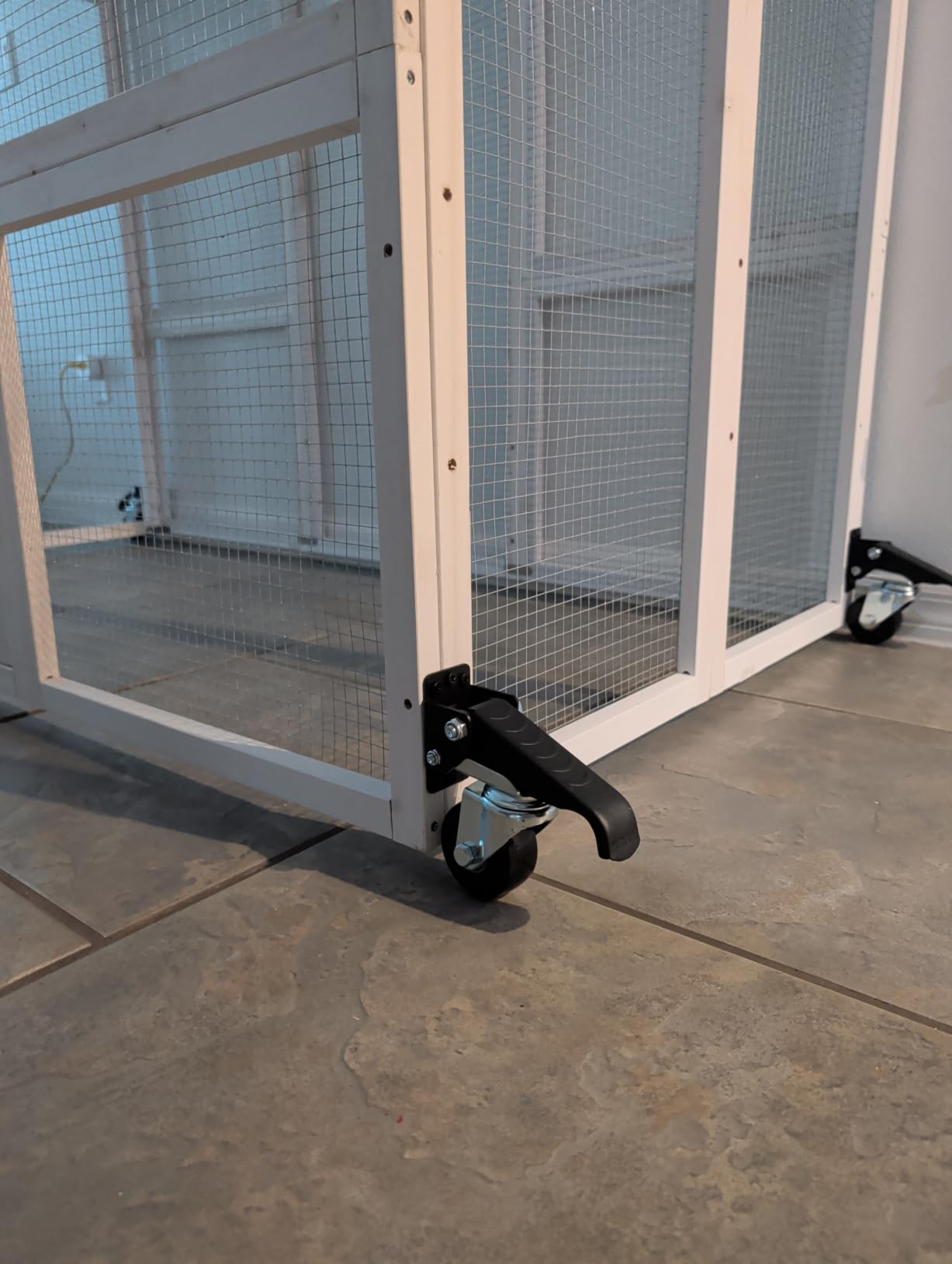 HOLKIE Retractable Casters Heavy Duty Casters with Lifting and Lowering Function Maximum Load of 700 lbs (4 casters) for Workbenches or Other Equipment customer photo 2