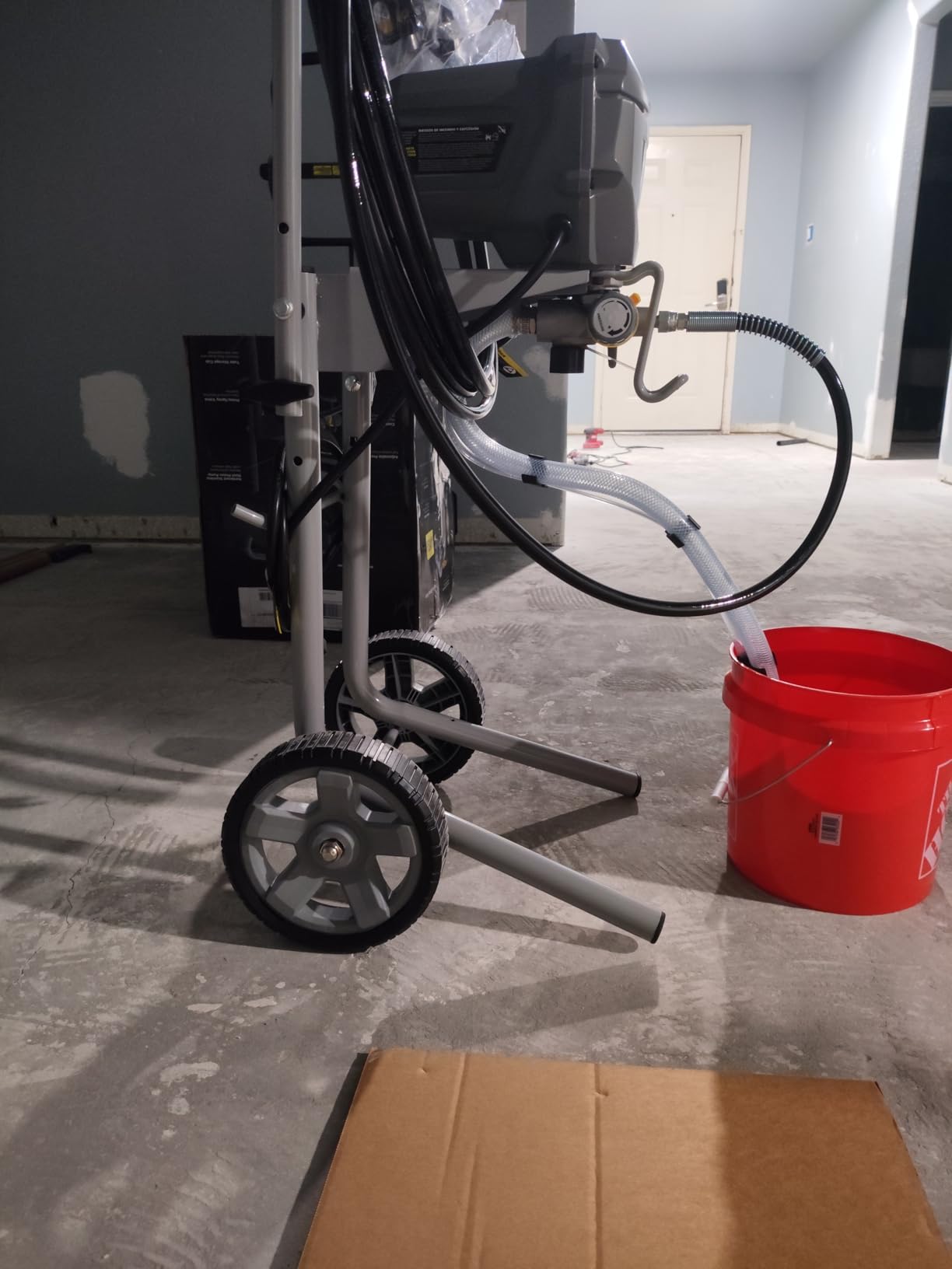 InoKraft MaXpray M3 Cart Airless Paint Sprayer, 3300 PSI 0.33 GPM customer photo 1