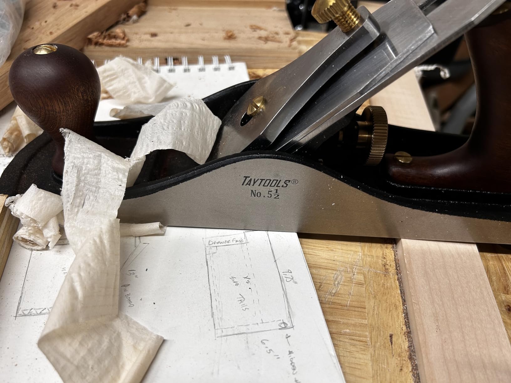 Taytools #5-1/2 Jack Bench Hand Plane #5-1/2, 14-3/4 Inch Sole, Ductile Cast Body, Lapped Sides and Sole, Sole and Sides Flat tio Withing 0.003