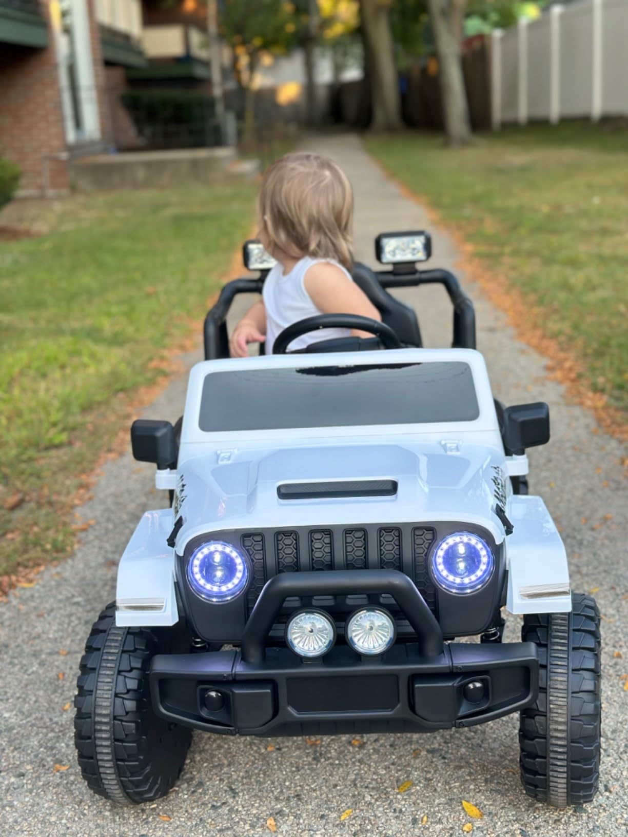 Joywhale 12V Kids Ride on Truck Electric Vehicle for Kids, Black customer photo 2