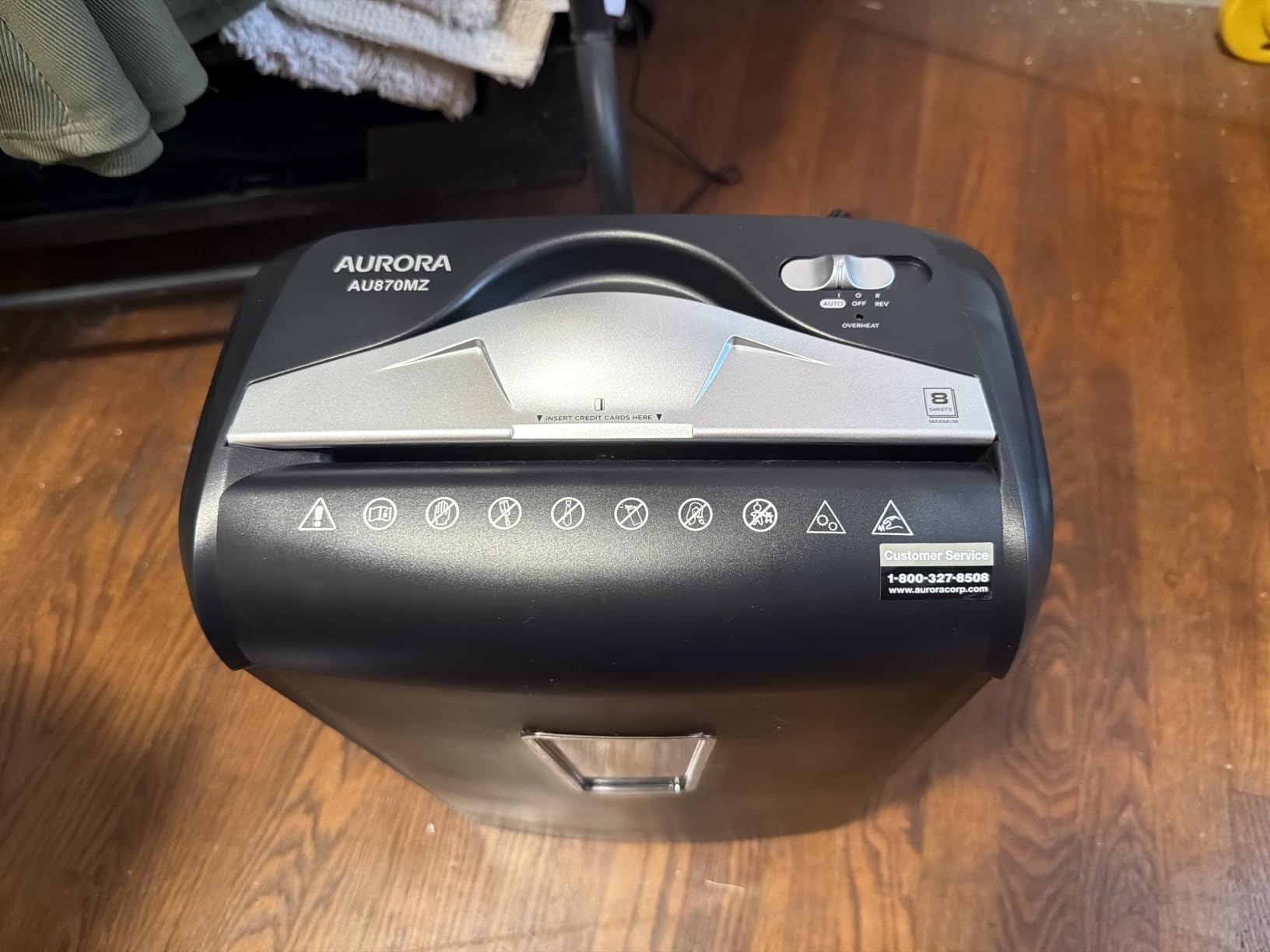 Aurora AU1225MA High-Security 12-Sheet Micro-Cut Paper and CD/Credit Card Shredder/ 5-Gallon Pullout Basket/40 Minutes Run Time customer photo 1