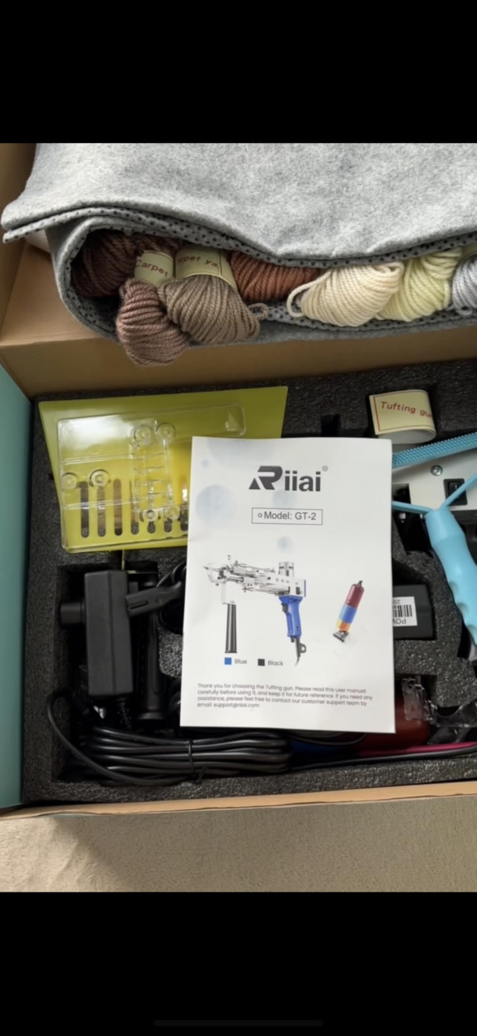 Riiai Tufting Gun Starter Kit,Tufting Gun with Carpet Trimmer Rug Making Kit, Rug Gun Cut Pile Loop Pile for Making Rugs, Carpet Trimmer Tufting for Sculpting (Dark Blue Rug Tufting Gun with Trimmer) customer photo 2