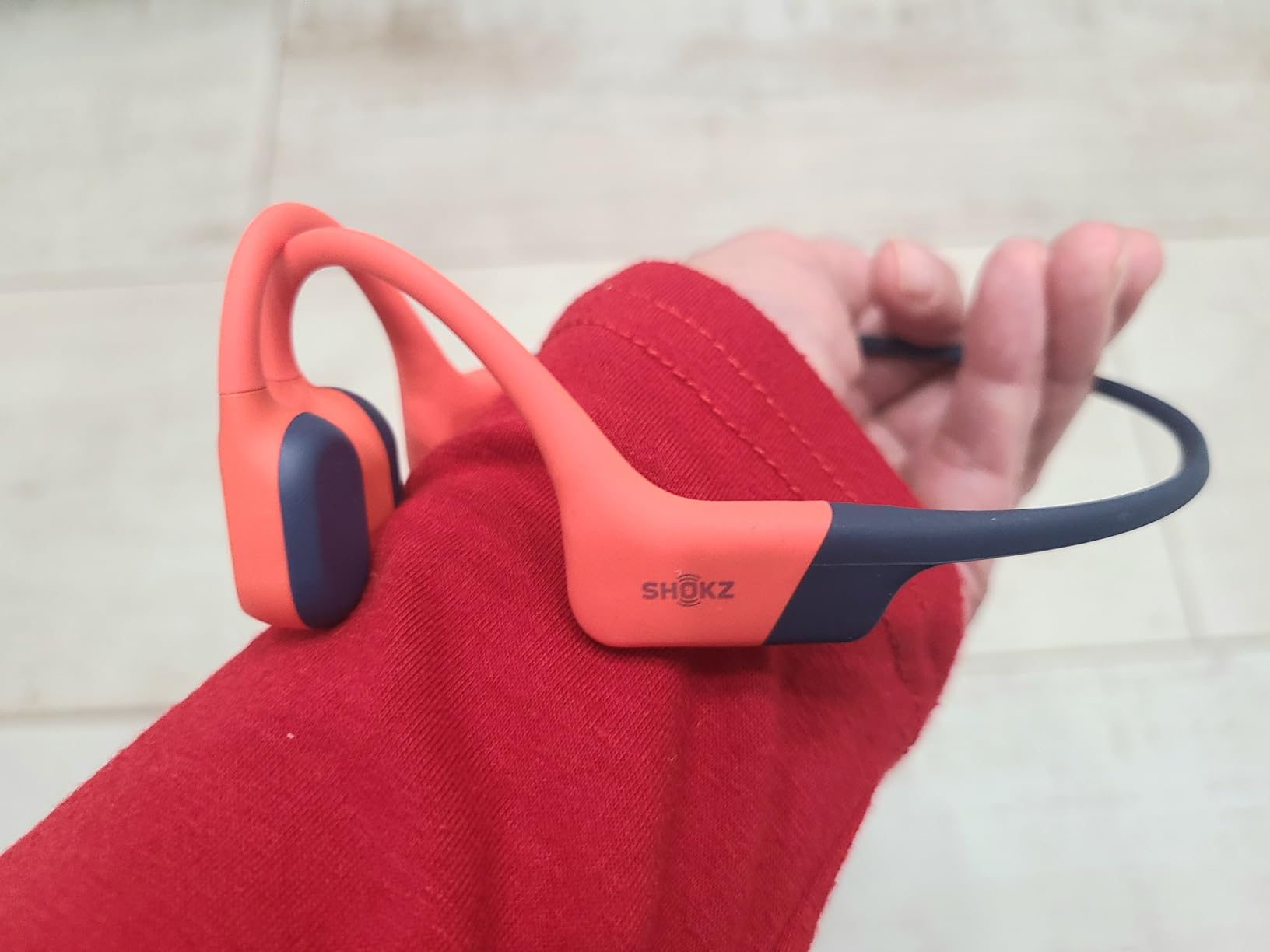 SHOKZ OpenSwim Pro Open-Ear MP3 Headphones, Grey, IP68 Waterproof, 32GB MP3 | IP68 waterproof; Bluetooth + 32GB MP3 modes; Vivid underwater sound; 9H battery; Swimming/Water sports customer photo 2