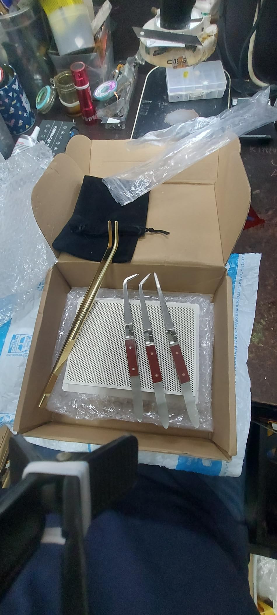 Gisafai 6 Pcs Jewelry Soldering Kit Include 2 Soldering Block Honeycomb Ceramic Welding Boards, 1 Copper Tongs, 3 Tweezers Reverse Tweezers Jewelers Making Melting Casting Tools Supplies customer photo 1