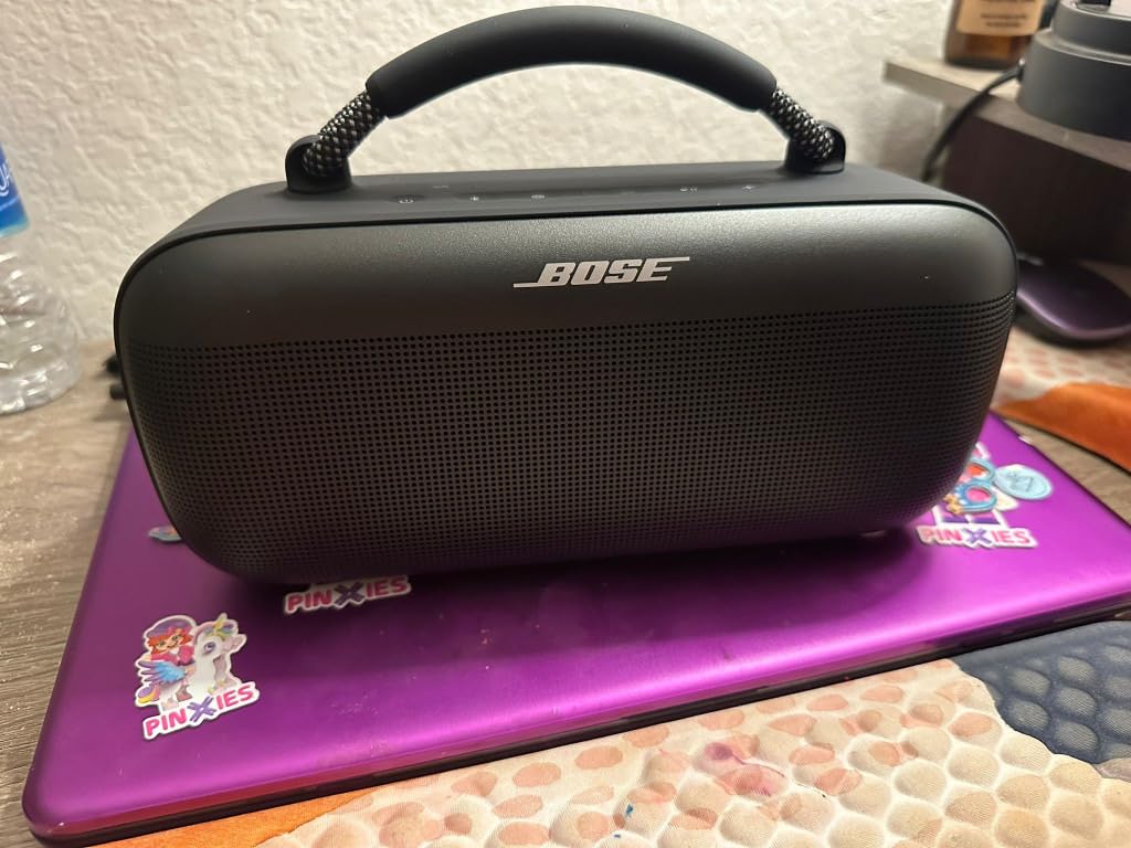 Bose SoundLink Max Bluetooth Speaker - Portable Wireless Party Speaker, IP67 Waterproof, Rope Handle, Up to 20 Hours of Playtime, USB-C, Built-in 3.5mm AUX Input, Black customer photo 1