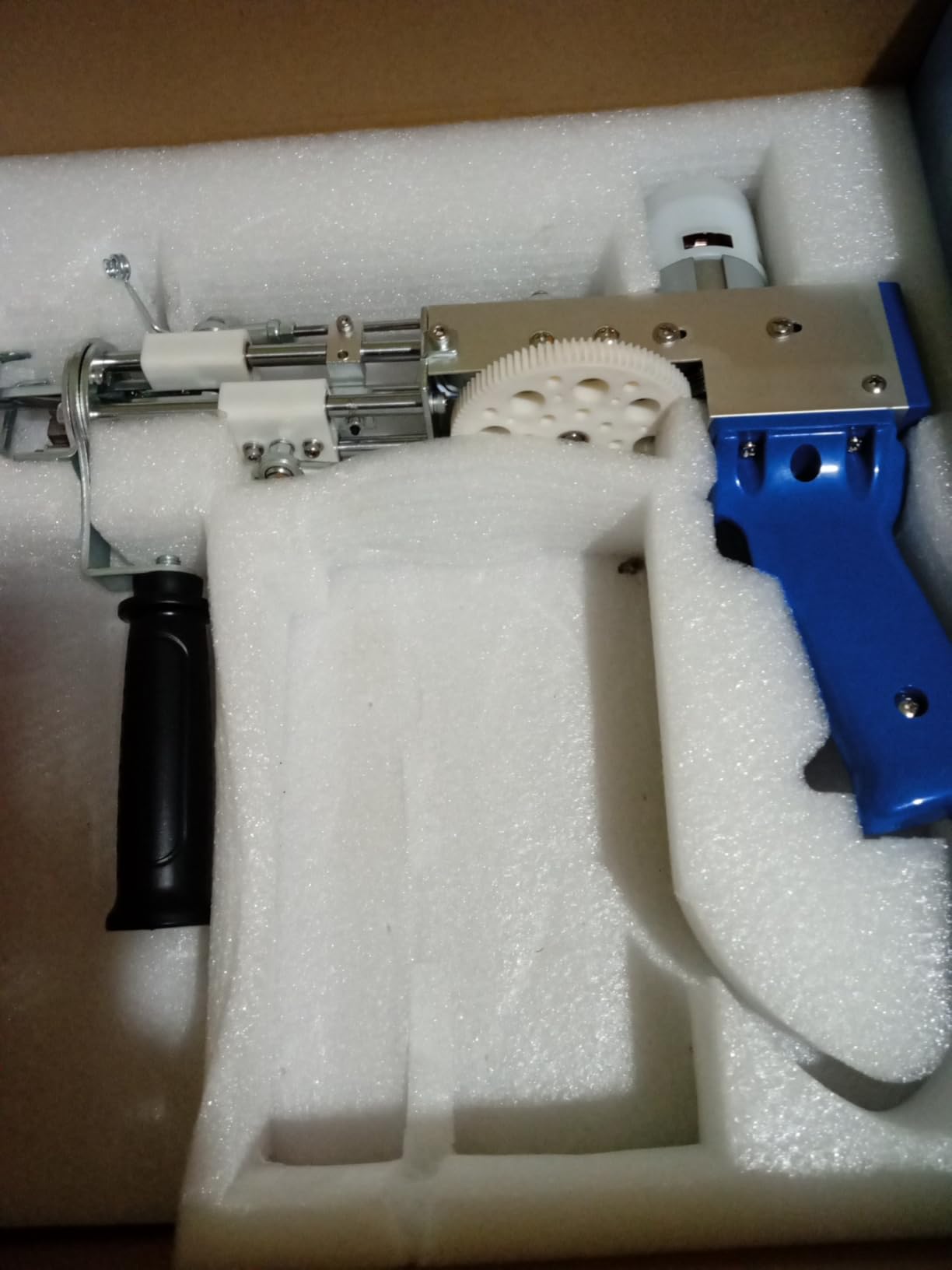 Rug Tufting Gun with Carpet Trimmer Kit,Tufting Gun Starter Kit Professional Tufting Rug Making Machine,2 in 1 Cut Pile Loop Pile Tufting Gun Kits for Beginners and Amateur customer photo 1