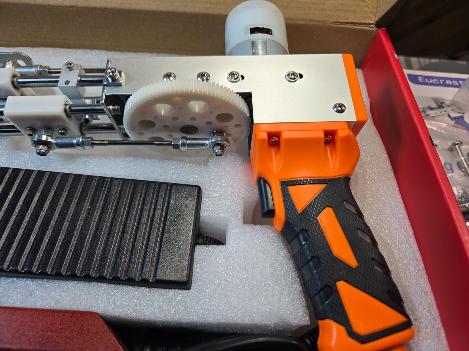 Rug Tufting Gun with Carpet Trimmer Kit,Tufting Gun Starter Kit Professional Tufting Rug Making Machine,2 in 1 Cut Pile Loop Pile Tufting Gun Kits for Beginners and Amateur customer photo 2