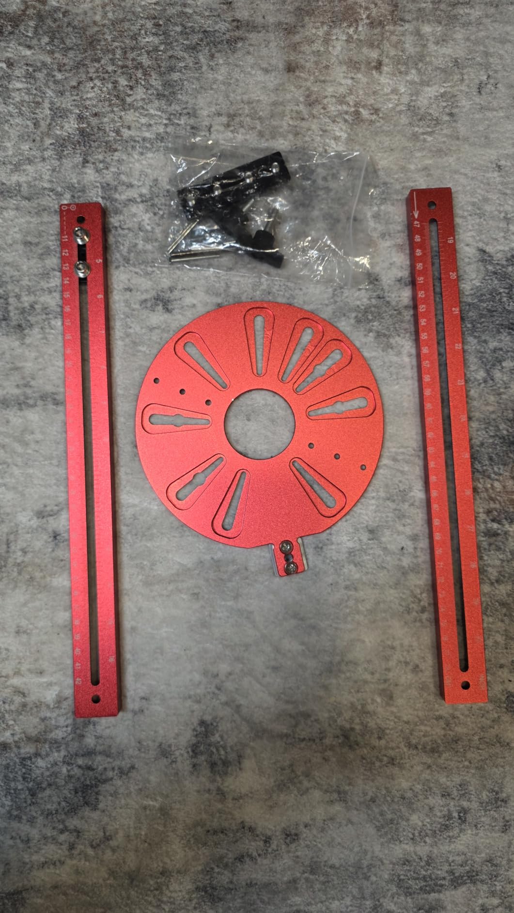 4 in 1 Router Circle Cutting Jig for Cutting Large Circles 10