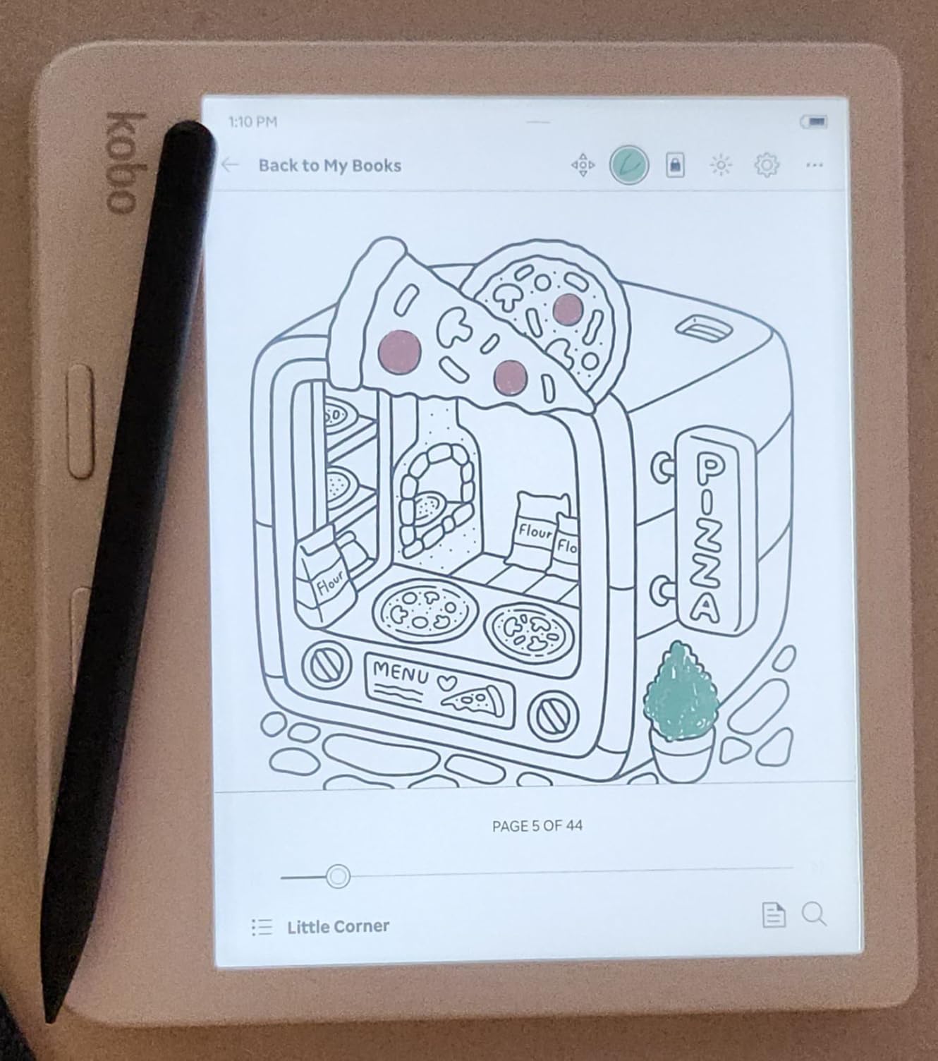 Kobo Libra Colour | eReader | 7” Glare-Free Colour E Ink Kaleido™ 3 Display | Dark Mode Option | Audiobooks | Waterproof | White customer photo 1