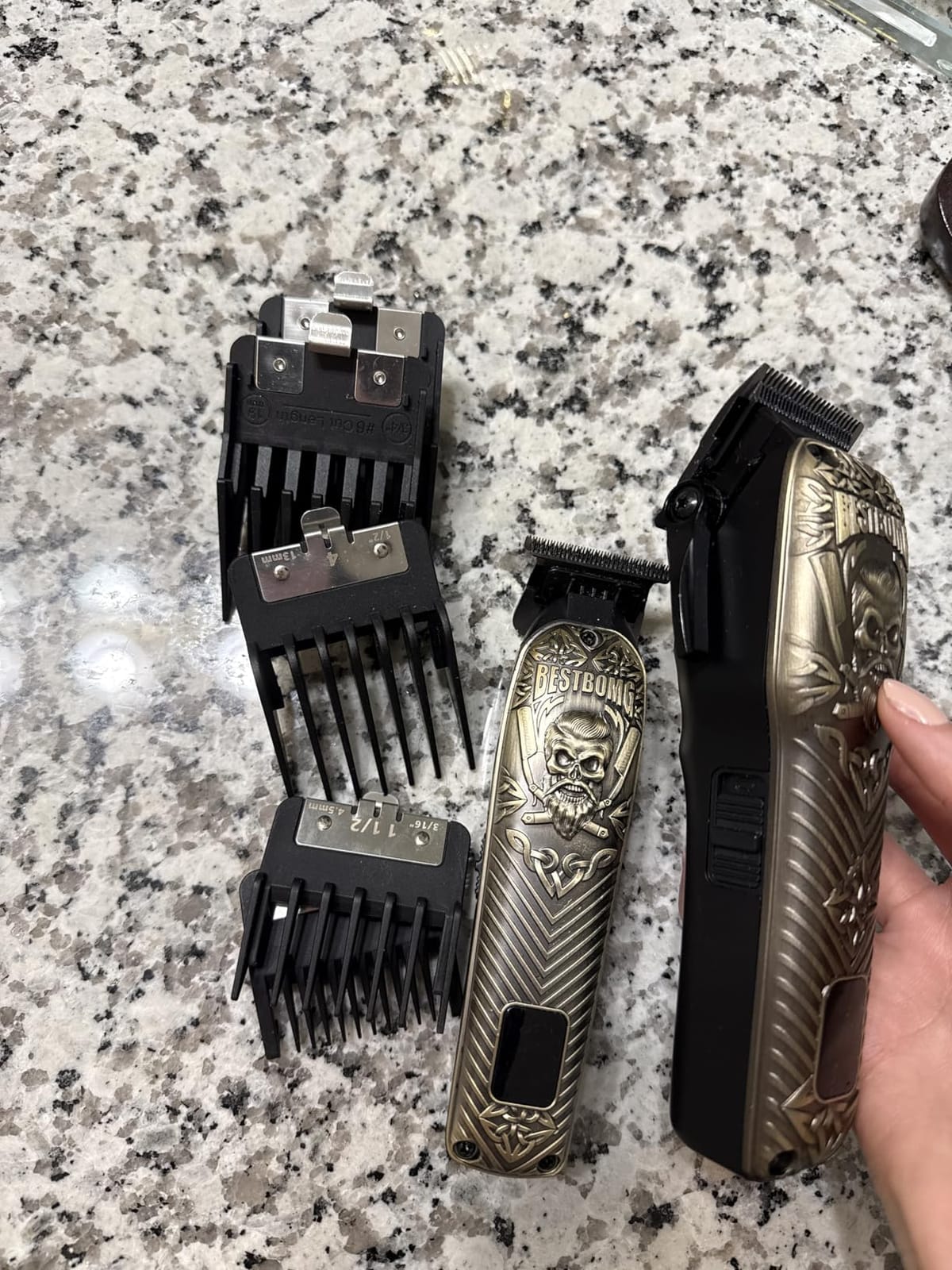 BESTBOMG® Hair Clippers for Men, Clipper, Trimmer & Shaver Set, BS-Y4T9 customer photo 1