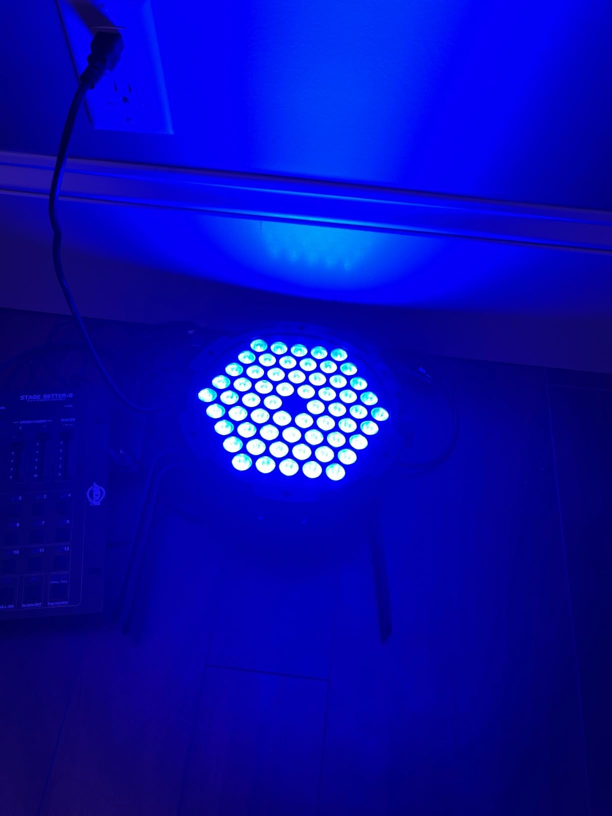 90W 60LED Dimmable Stage Par Light by Remote & DMX Control - 4Pack customer photo 2