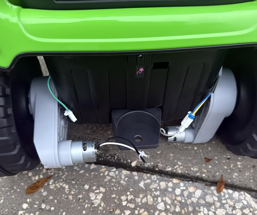 ARBELI 24V Ride On Tractor w/2.4G Remote Control, Tiltable Trailer, Green customer photo 1