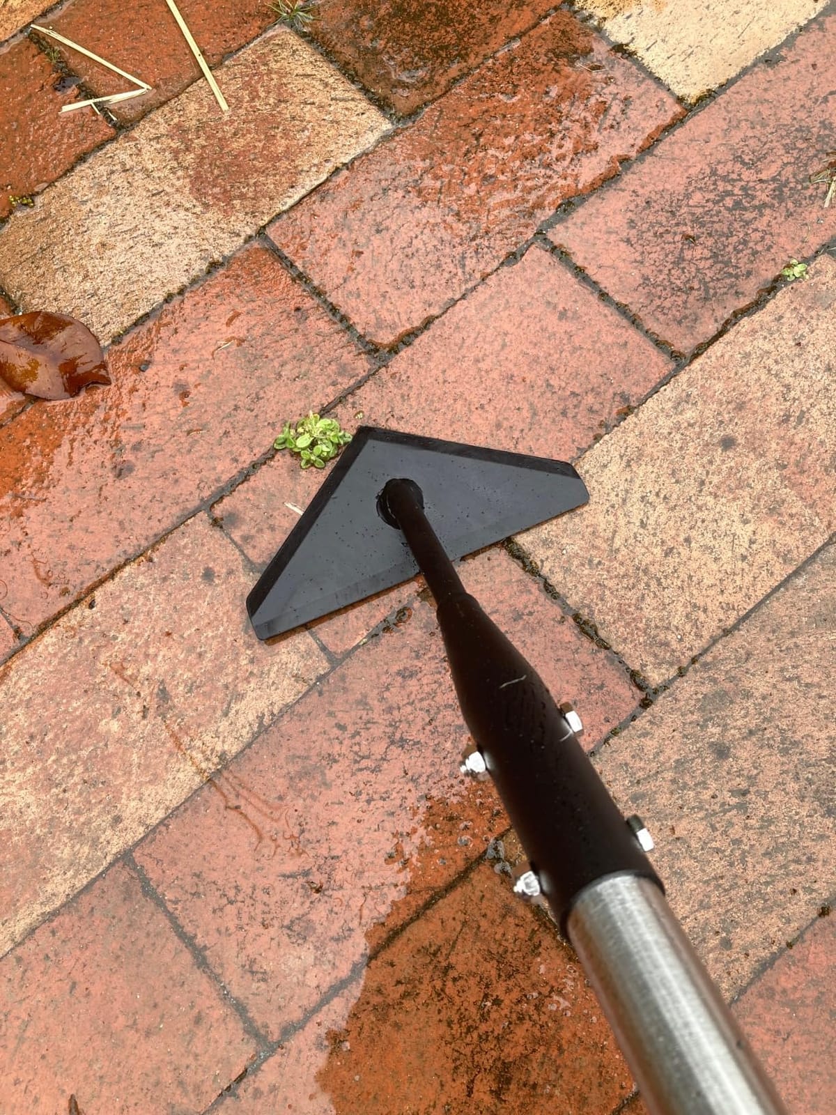 YEELOR Garden Hoe, Heavy-Duty Long Handle Weeding Hoe for Gardening customer photo 2