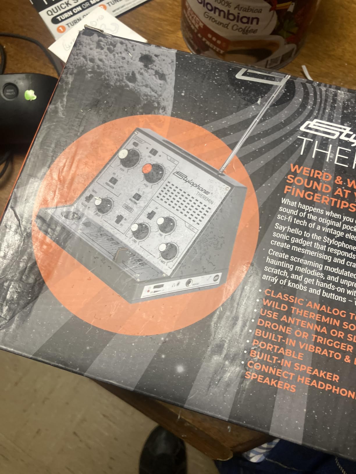 Stylophone Theremin – Award-Winning Portable Touch-Sensitive Synthesizer with Retro Analog Sound, Built-In Speaker, Delay & Vibrato Effects, Slider Control, Compact Battery-Powered Design customer photo 2