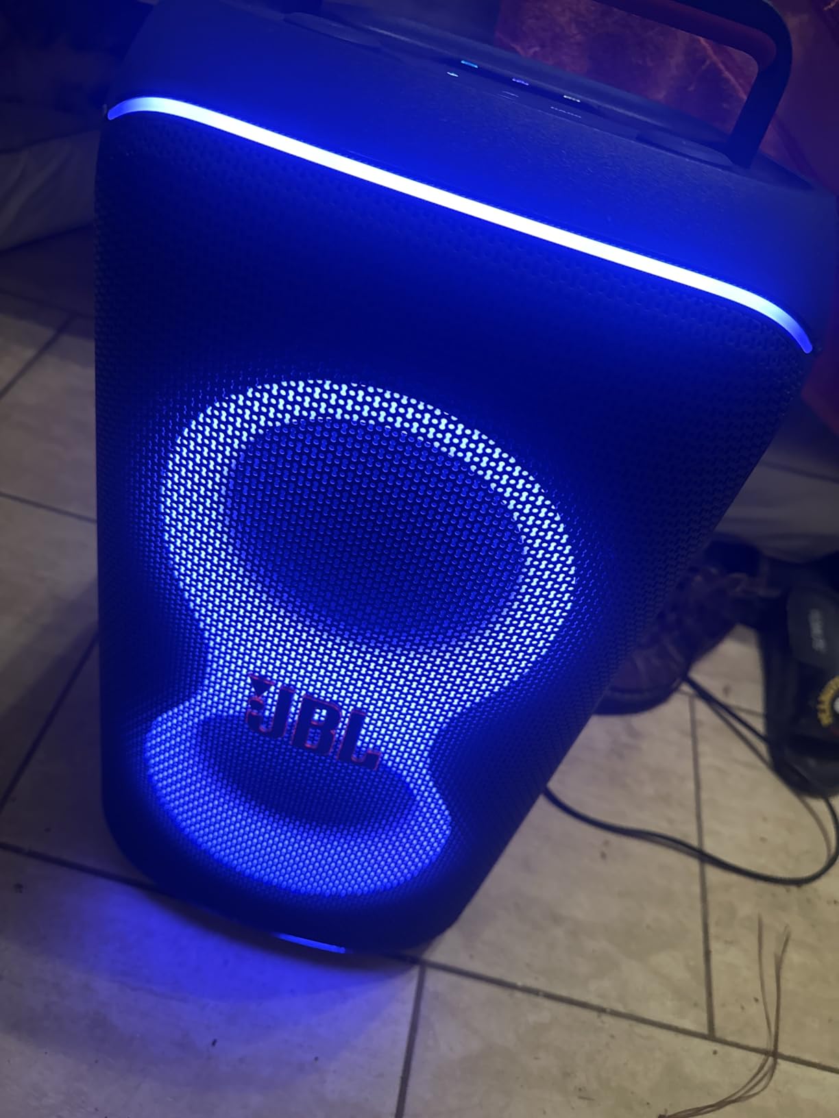 JBL PartyBox Club 120 Portable Party Speaker, Bluetooth, Lights - White customer photo 2