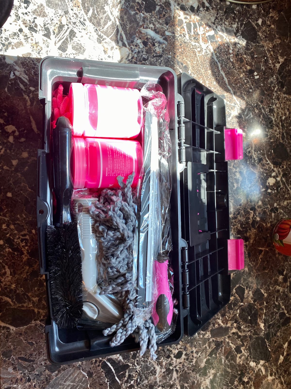THINKWORK Car Cleaning Kit with High Power Vacuum,31PCS Car Detailing Kit customer photo 2