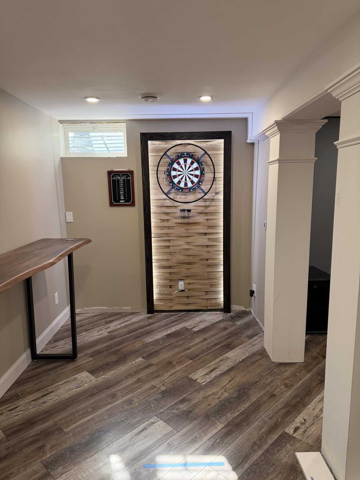 Target Darts TOR Dartboard, Steel Tip Dart Board | Competition Standard Steel Tip Dartboards with Fixing Kit, Modern Rotational Number Ring, Premium Madagascan Sisal, Stainless Steel Thin Wire System customer photo 1
