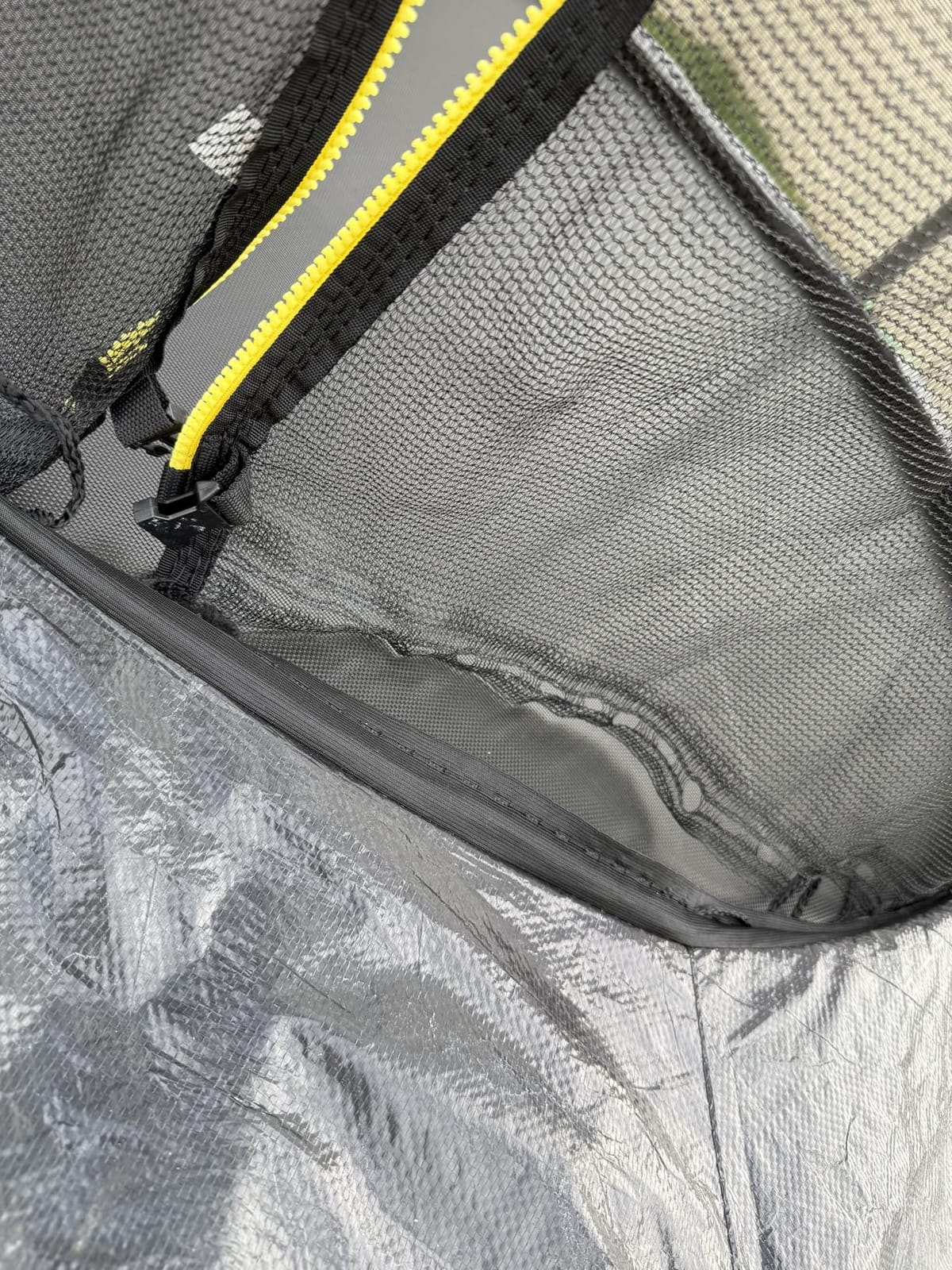 AOTOB 12 FT/14 FT Rectangle Trampoline with Net customer photo 2