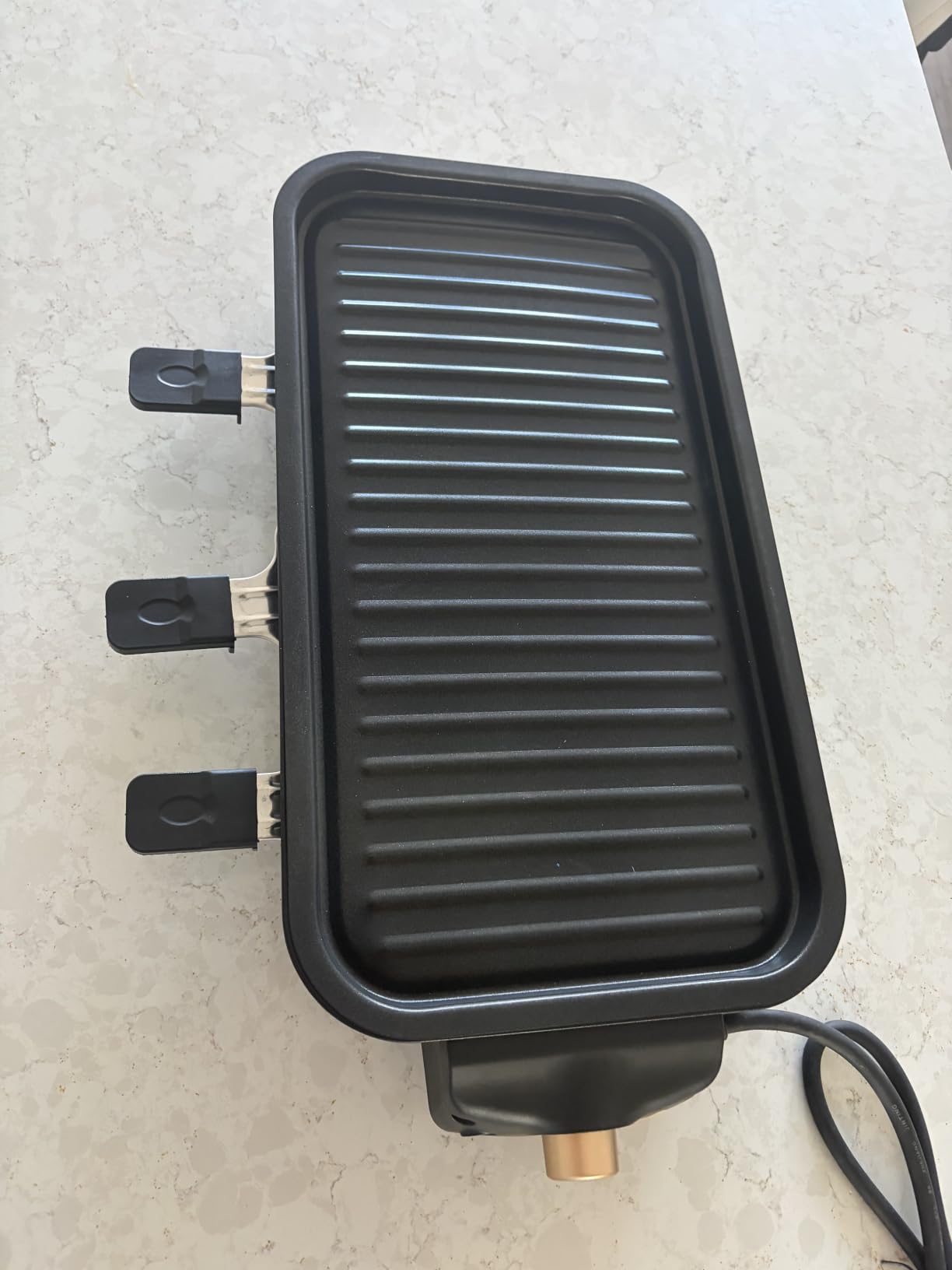 Electric Indoor Grill 1500W -2 in 1 Smokeless Indoor Grill for Kitchen with Non-stick Removable Grill & Griddle Plate,Temperature Control Korean BBQ Grill with 3 Cheese Pans Dishwasher Safe customer photo 1