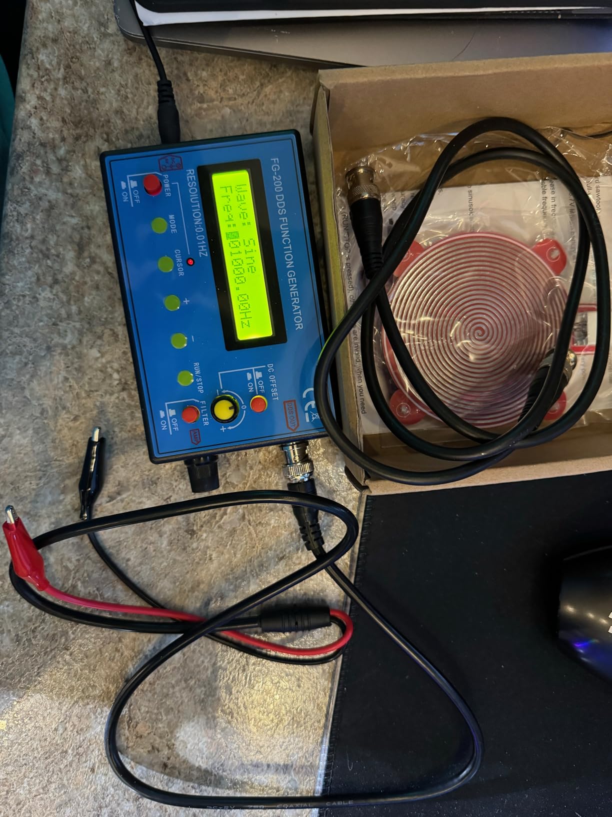 0.01Hz-500kHz DDS Signal Function Generator with 7.83Hz Frequency Generator customer photo 2