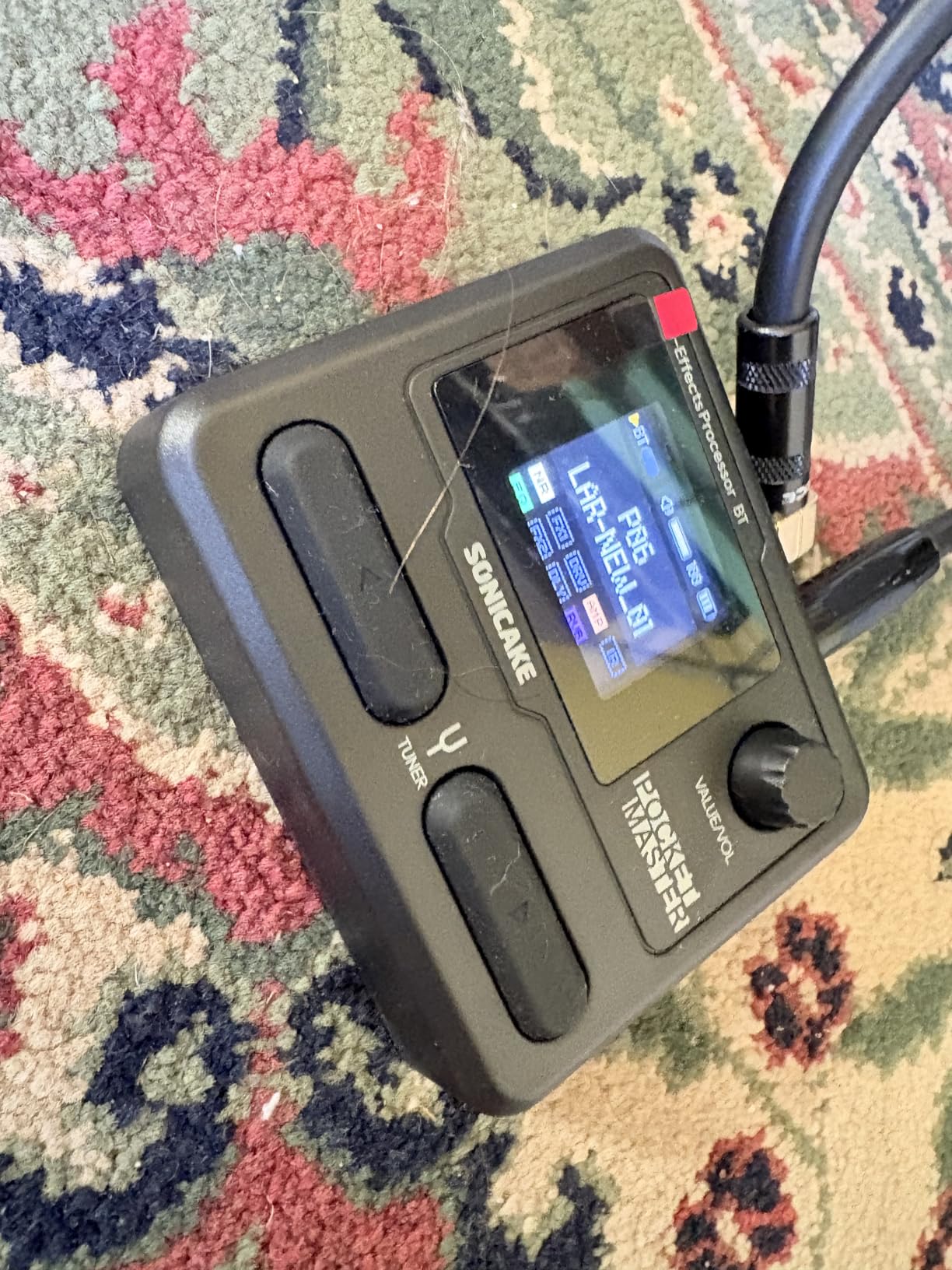 SONICAKE QME-10 Pocket Master - Portable Multi Effects Pedal 100+ Effects customer photo 2