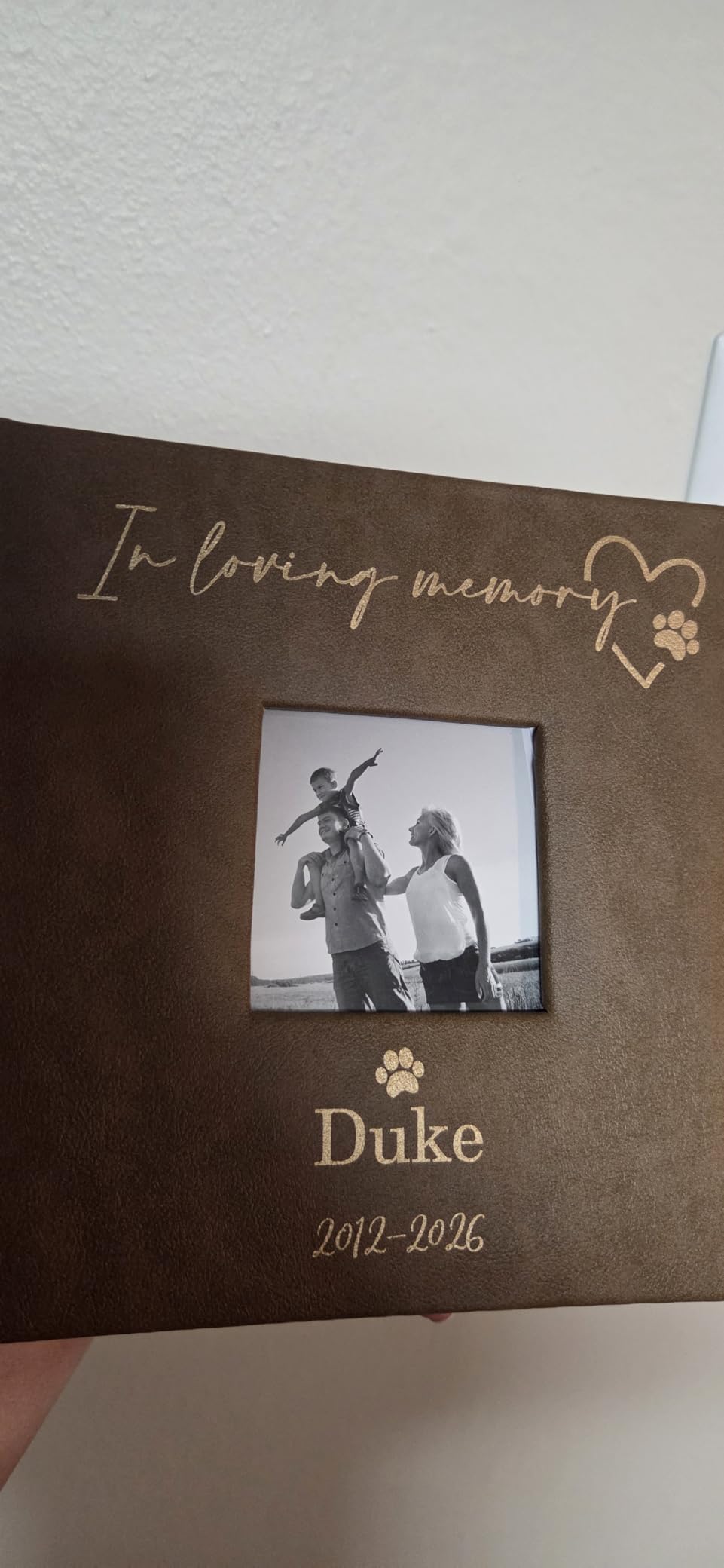 Personalized Pet Memorial Photo Album, Holds 200 4 inch x 6 inch Photos, Engraved In Loving Memory Pet Leatherette Picture Album, Loss of Dog Gift, Dog Sympathy Gift, Brown customer photo 2