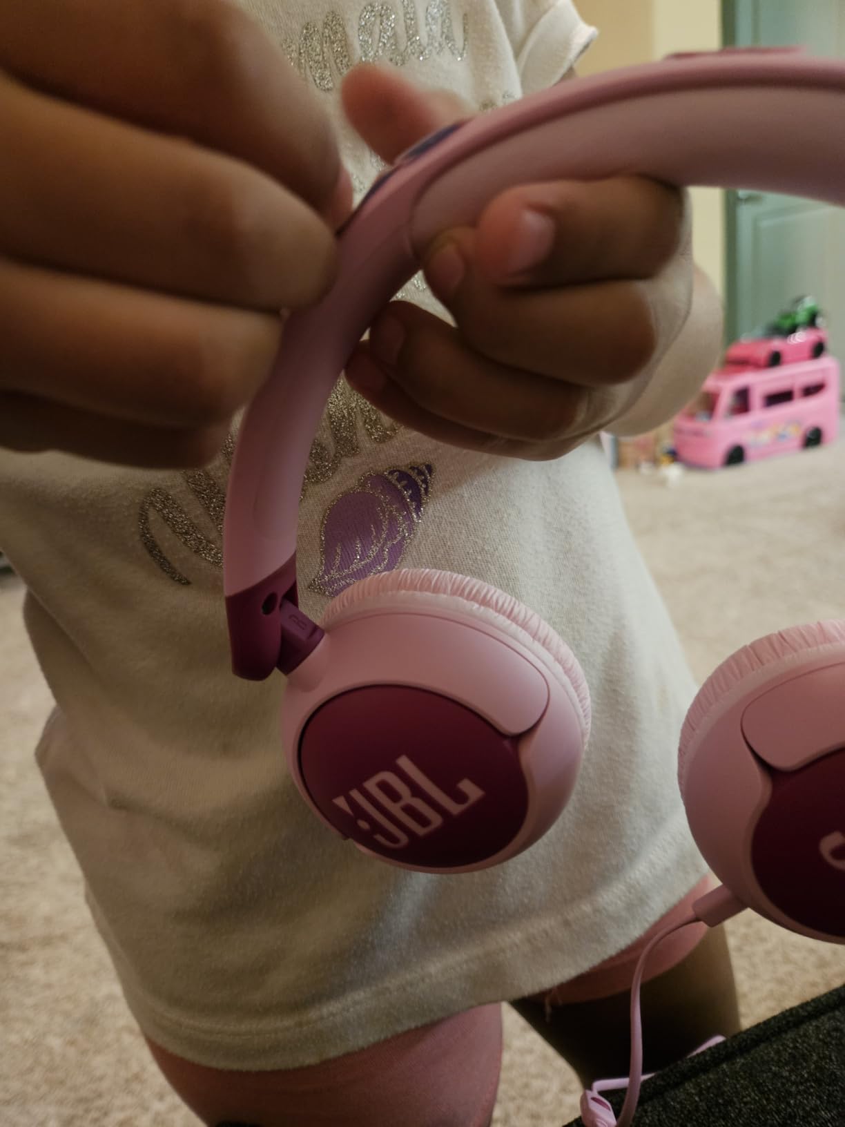 JBL Junior 320 Kids Headphones, Wired, Volume-Limited - Blue customer photo 1