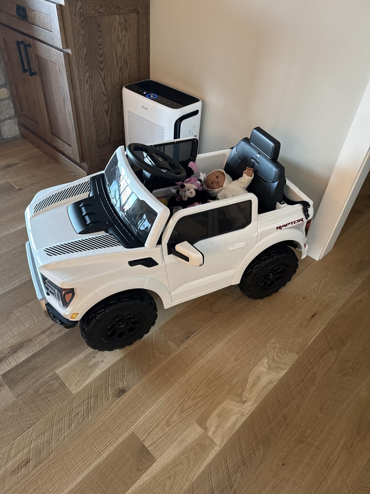 First Ride On 12V Licensed Ford F-150 Raptor Kids Ride on Toy, Ride on Truck with Parent Remote Control, Electric Car for Kids with Truck Bed Storage, 3 Point Safety Belt, LED Lights (Black) customer photo 2