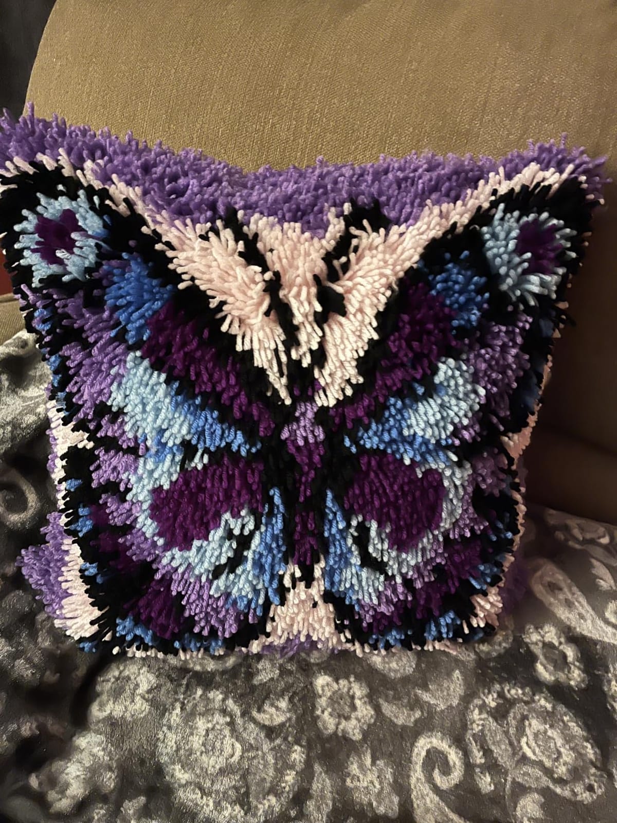 veirousa Butterfly Latch Hook Kits for Adults Beginners, Pre-Printed Canvas customer photo 1