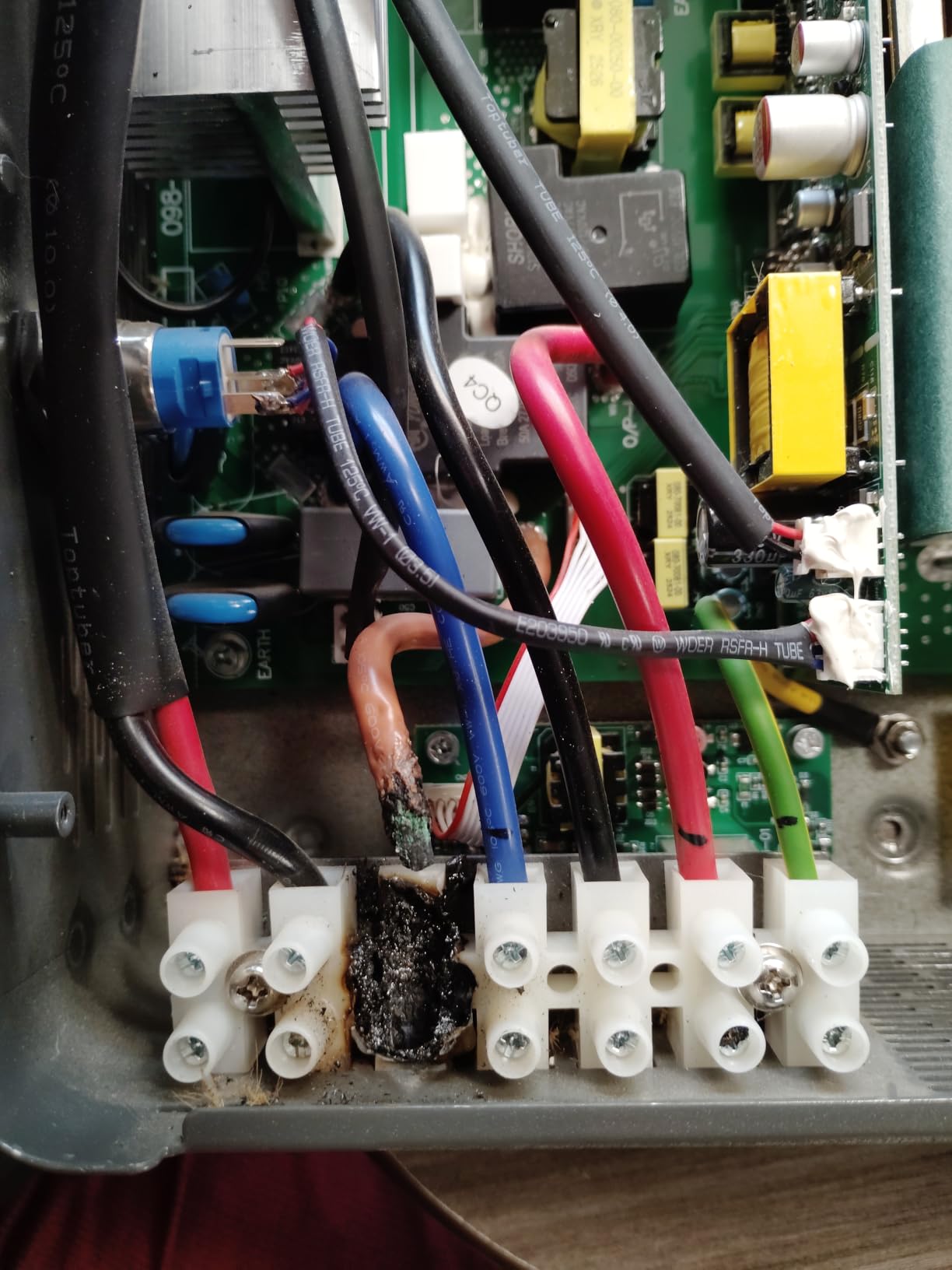 SUMRY Hybrid Solar Inverter, 4000W DC24V to AC120V Pure Sine Wave Power customer photo 1