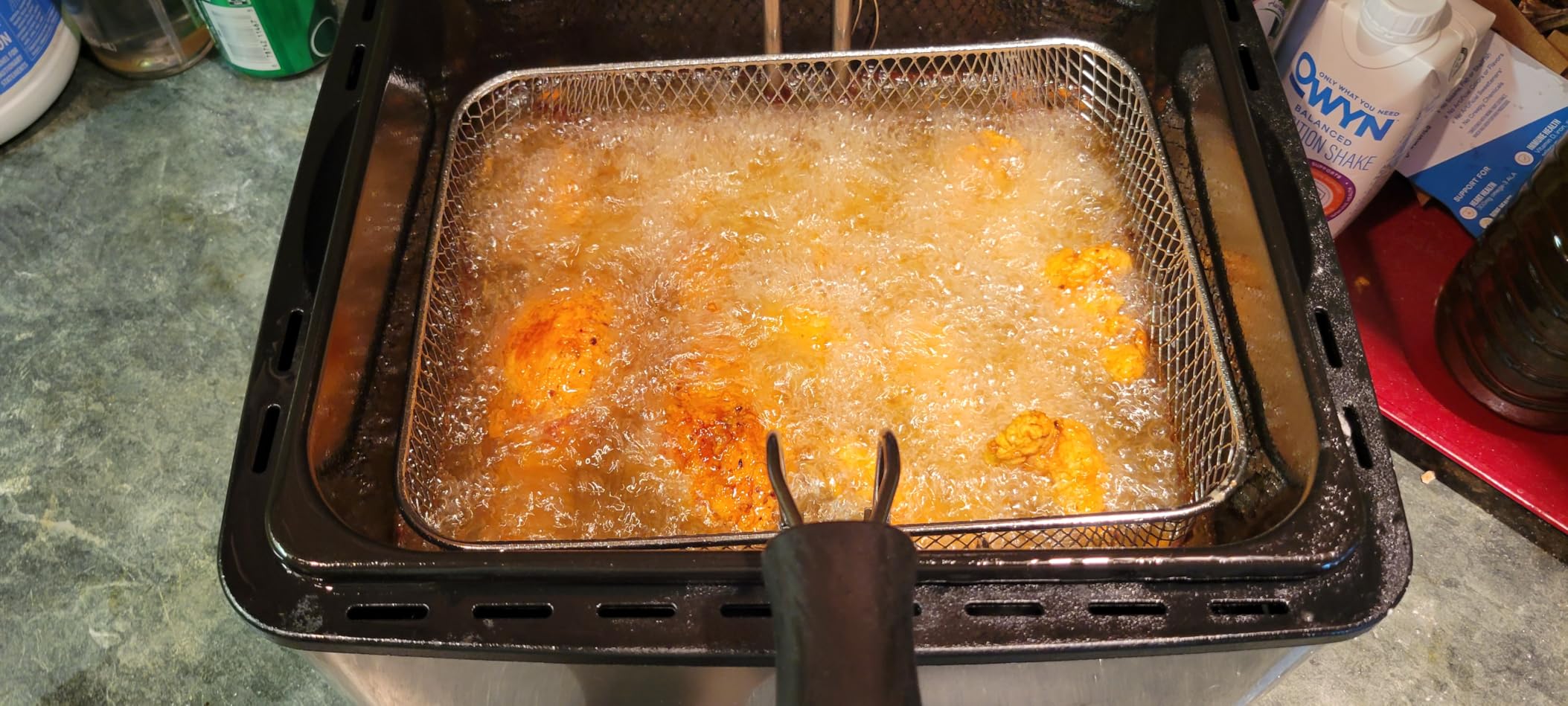 Elite Gourmet 4.5Qt Deep Fryer, Dual 2Qt Split Baskets, 1700W customer photo 2