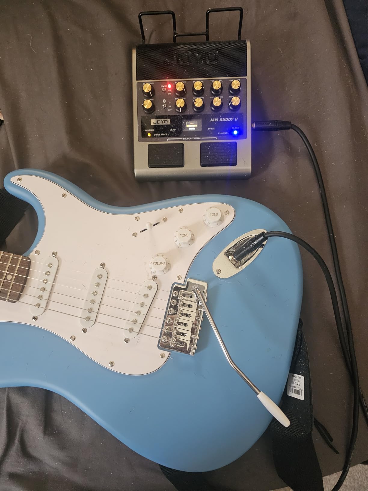JOYO 10W Portable Guitar Practice Amp & Multi-Effects Pedal Combo Amplifier with Footswitch,OTG Recording, Bluetooth,14 Amp Models,3-Band EQ,36 Drum Patterns & Looper (JAM Buddy II, Orange) customer photo 2