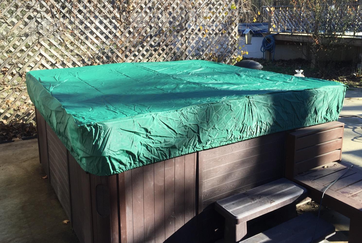 Covermates Classic Square Hot Tub Cover – 84W x 84D x 14H, Black customer photo 2