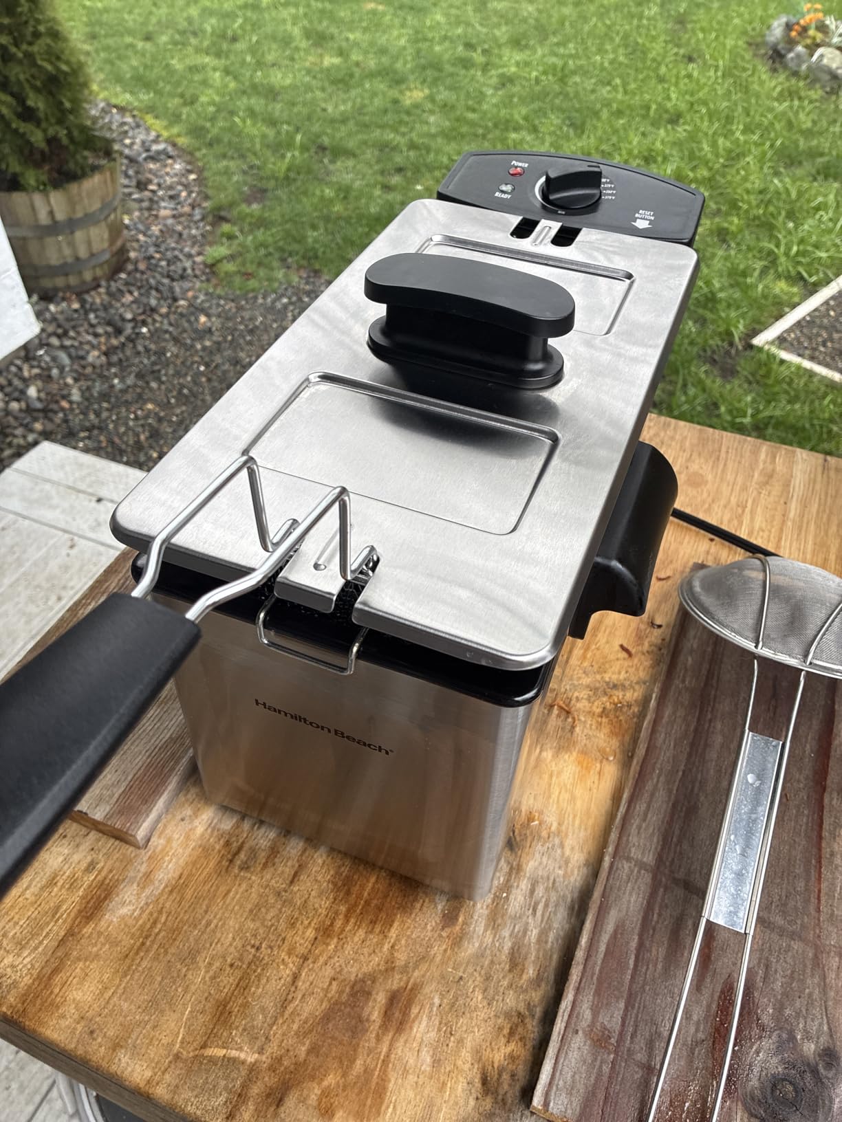Hamilton Beach Family Style Electric Deep Fryer With Basket customer photo 2