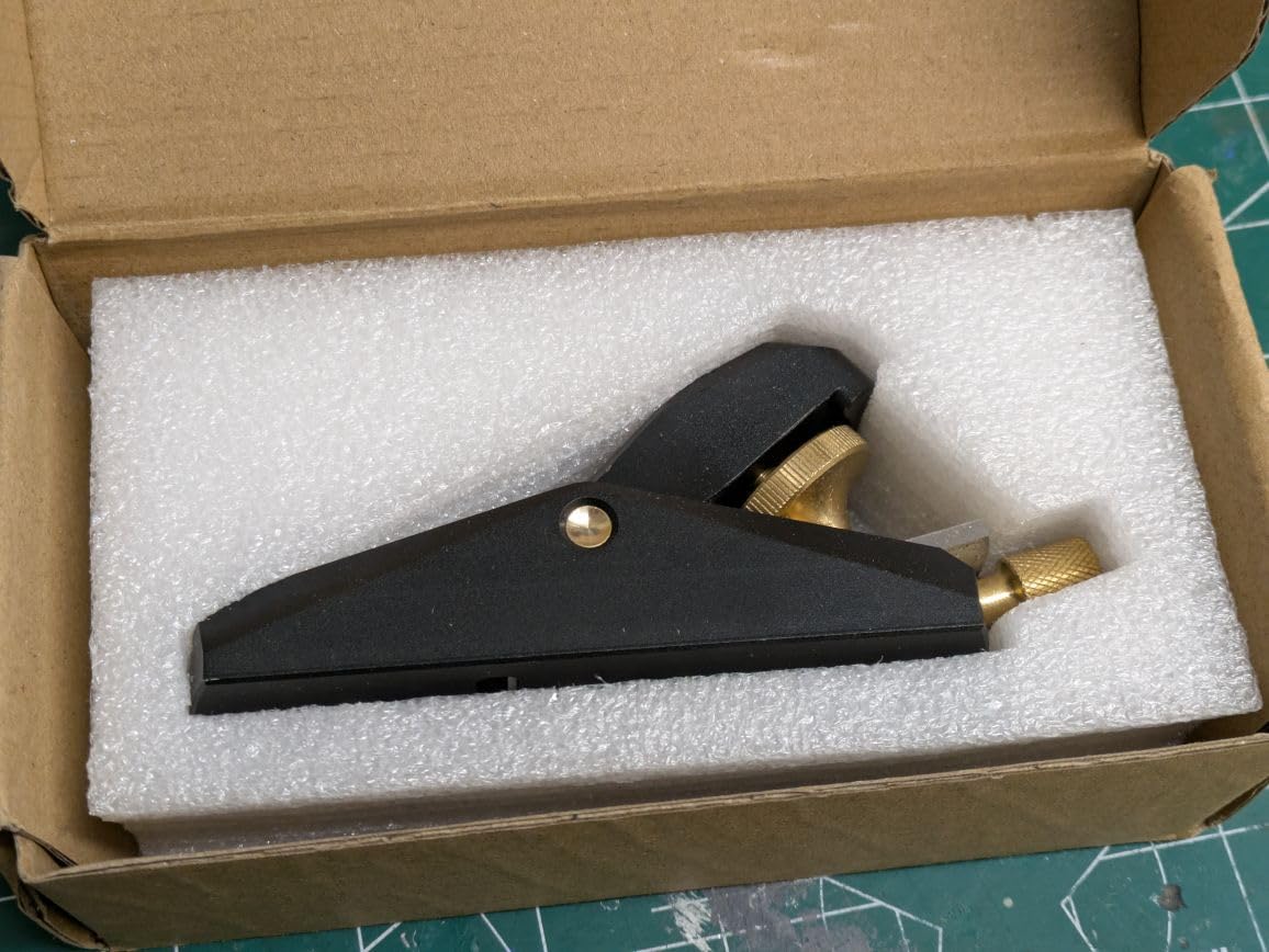 TOOLCOOL Low Angle Block Plane Wood Plane Mini Hand plane For Woodworking Aluminum Alloy Body Adjustable Blade Depth (Silver) customer photo 1