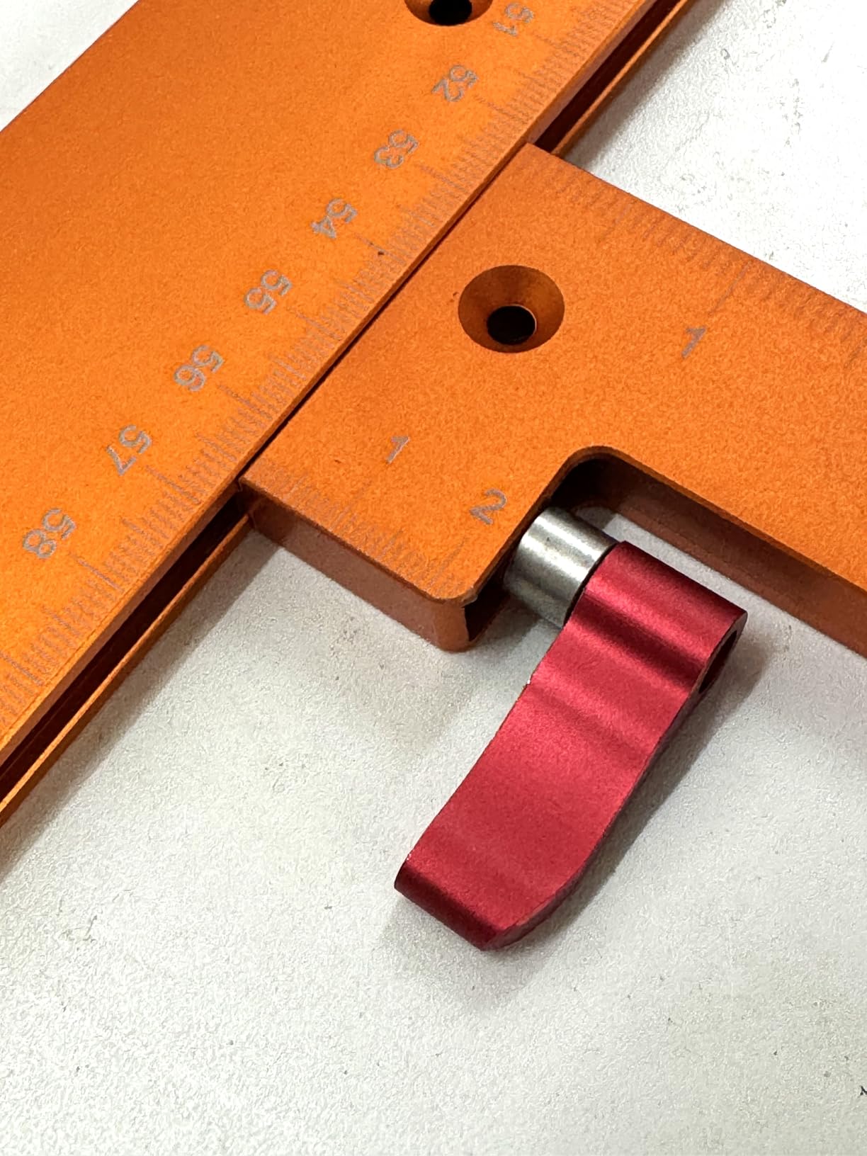 Imbot Router Jig Kit, Adjustable up to 25 x 21 Inches, with 4 Toggle Clamps customer photo 1